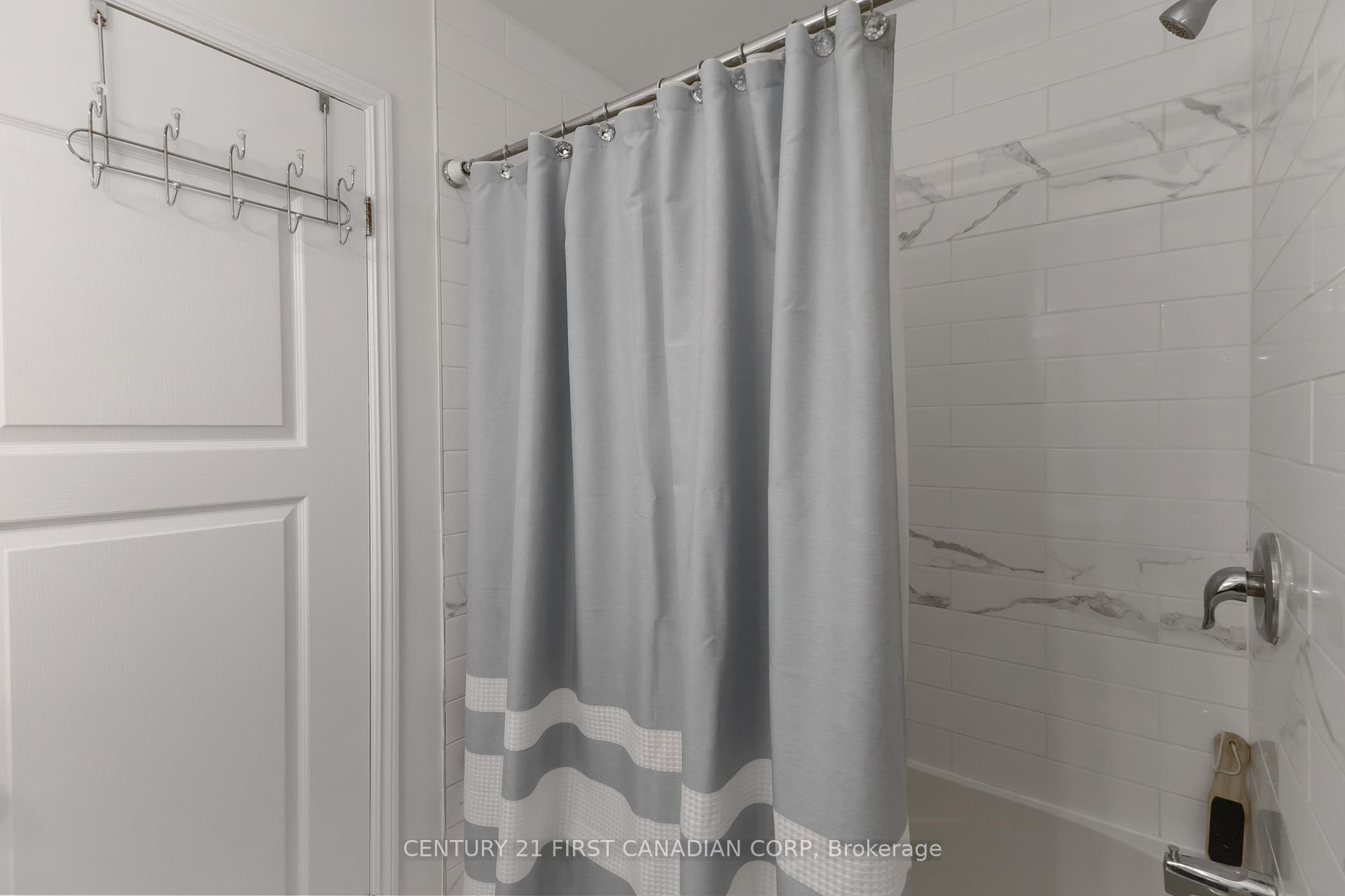Photo 19 of Unit 7, 131 Bonaventure Drive, London, East I — HOMEH