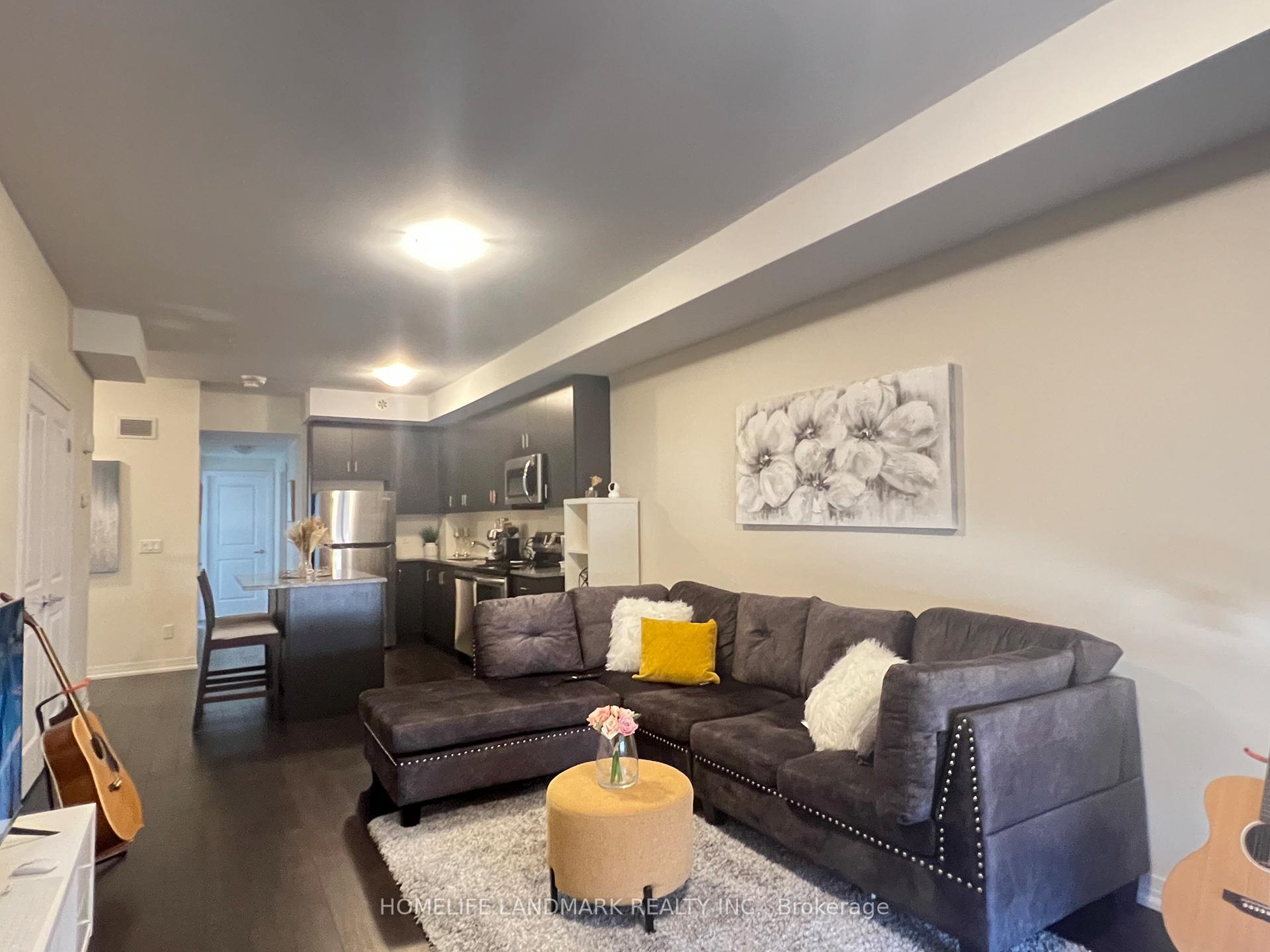 Photo 5 of Unit 810, 2635 William Jackson Drive, Pickering, Duffin Heights — HOMEH