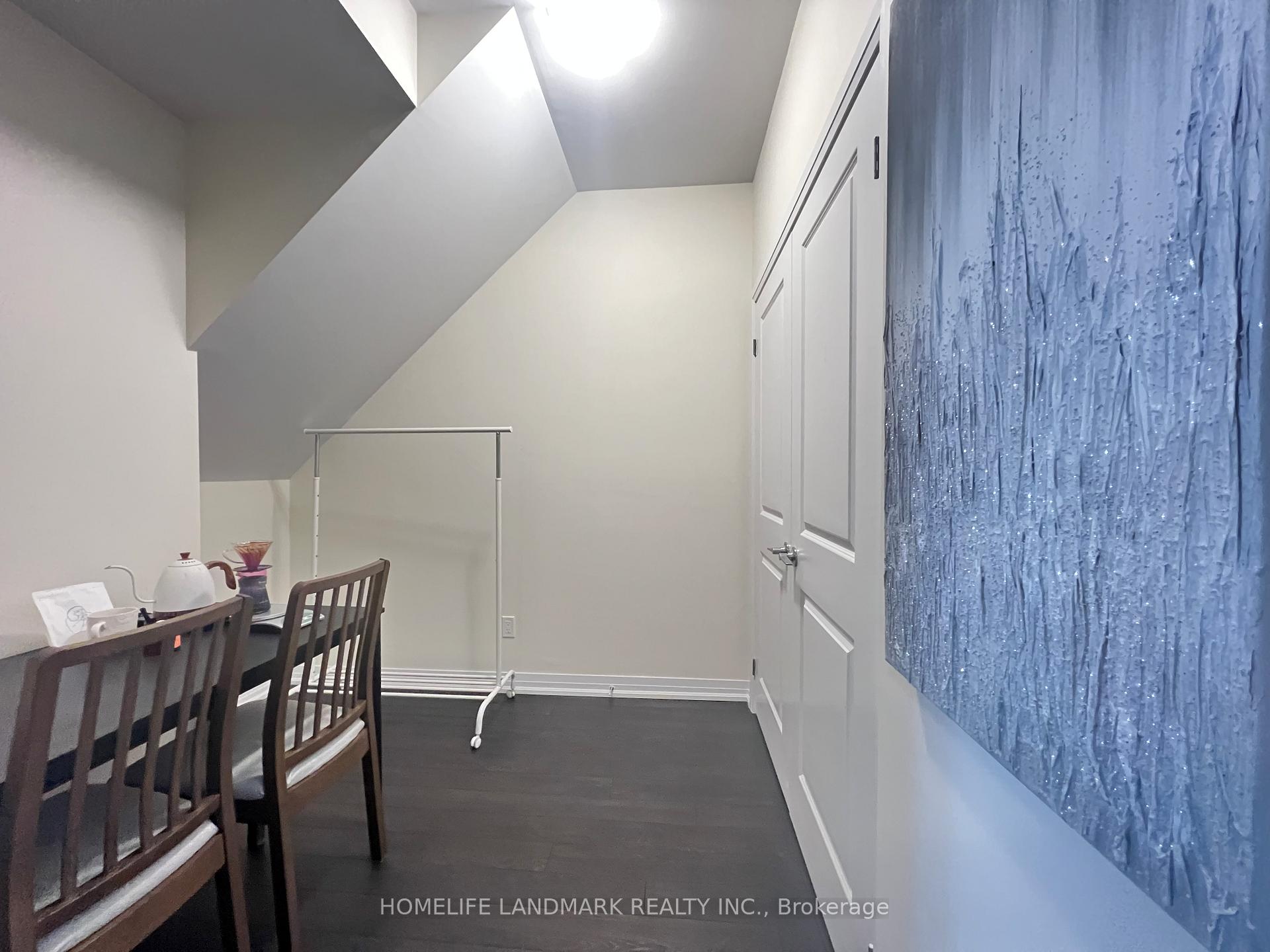 Photo 16 of Unit 810, 2635 William Jackson Drive, Pickering, Duffin Heights — HOMEH