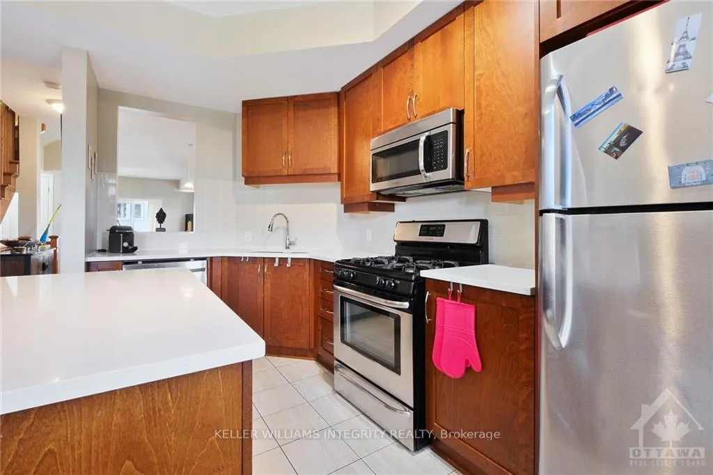 Photo 17 of Unit 27, 1112 Georgeton Pvt, Ottawa, Manor Park — HOMEH