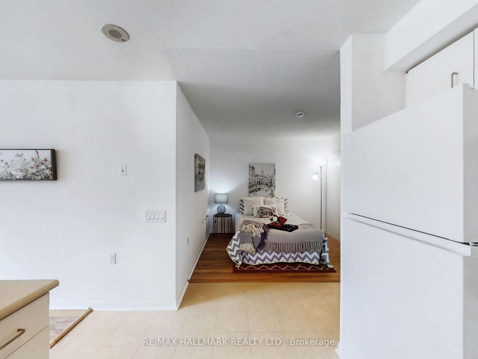 Photo 19 of Unit 214, 650 Lawrence Avenue W, Toronto, Englemount-Lawrence — HOMEH