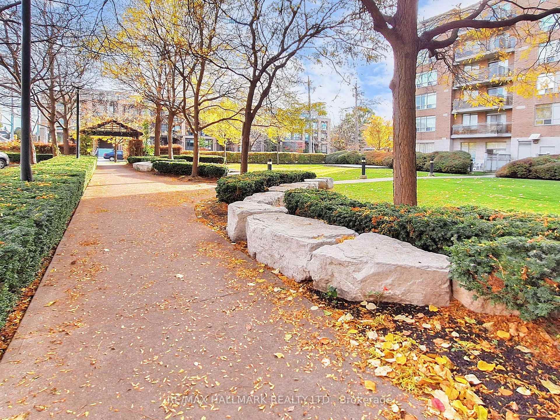 Photo 37 of Unit 214, 650 Lawrence Avenue W, Toronto, Englemount-Lawrence — HOMEH