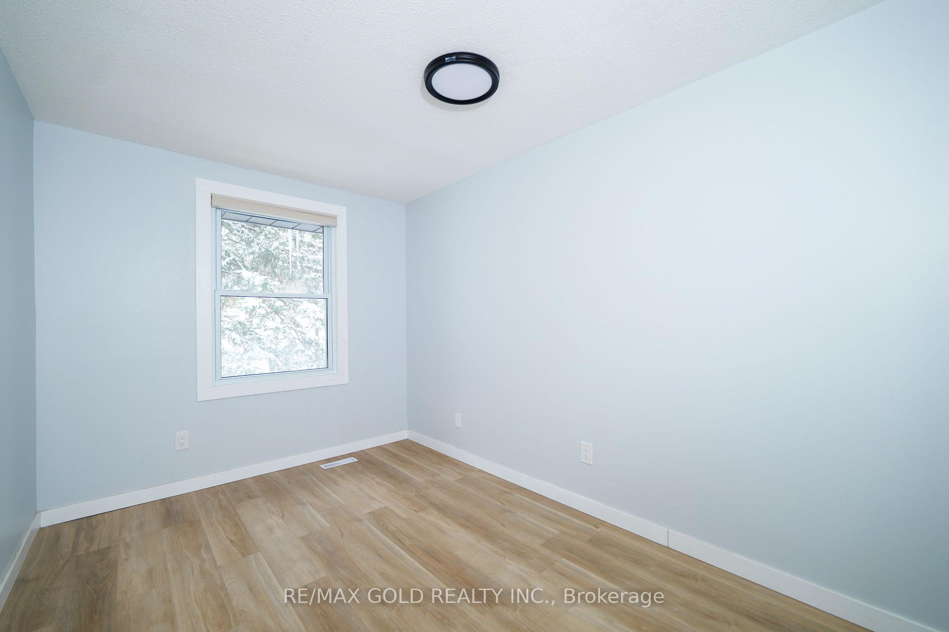 Photo 32 of Unit 64, 539 Willow Road, Guelph, Willow West/Sugarbush/West Acres — HOMEH
