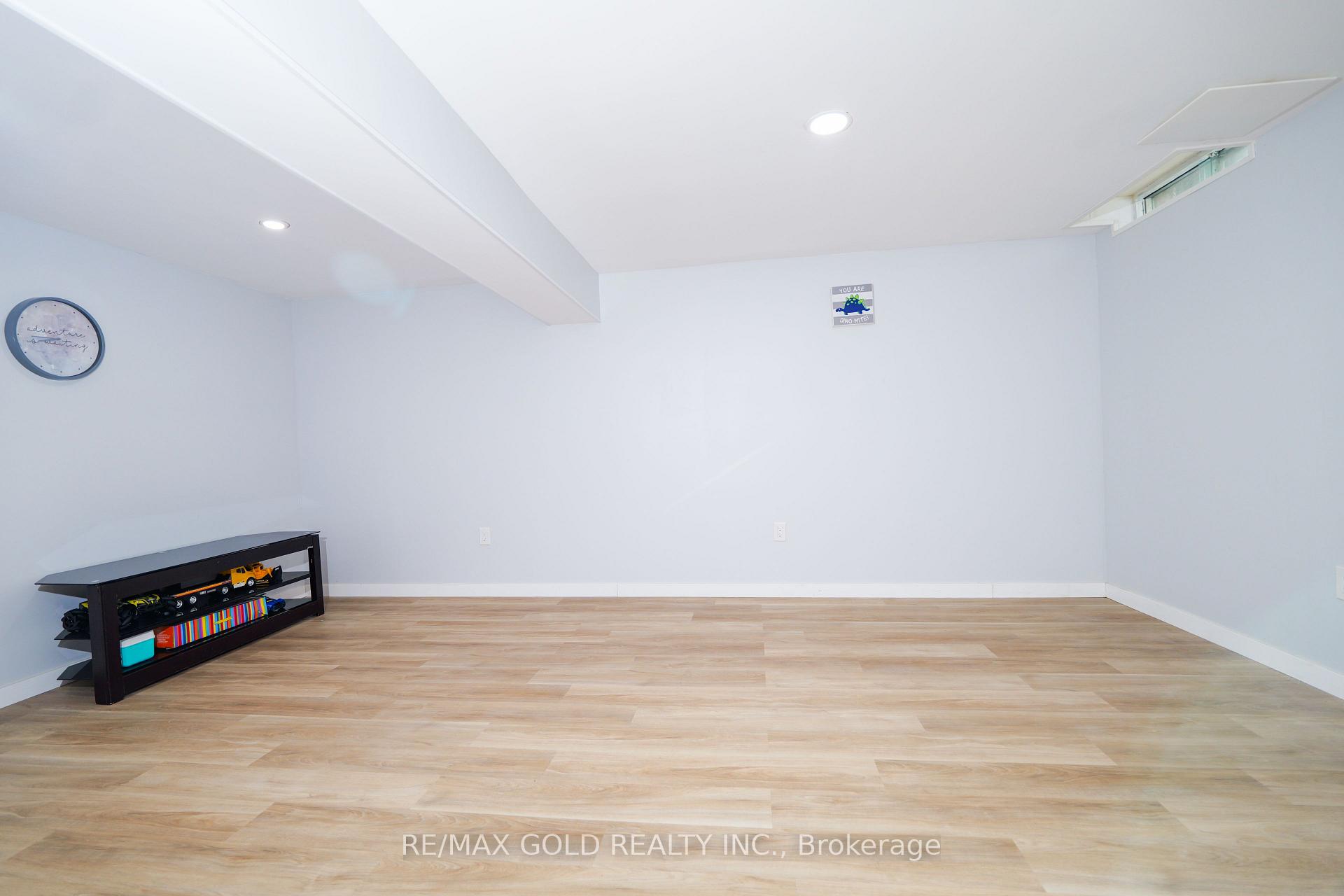 Photo 39 of Unit 64, 539 Willow Road, Guelph, Willow West/Sugarbush/West Acres — HOMEH