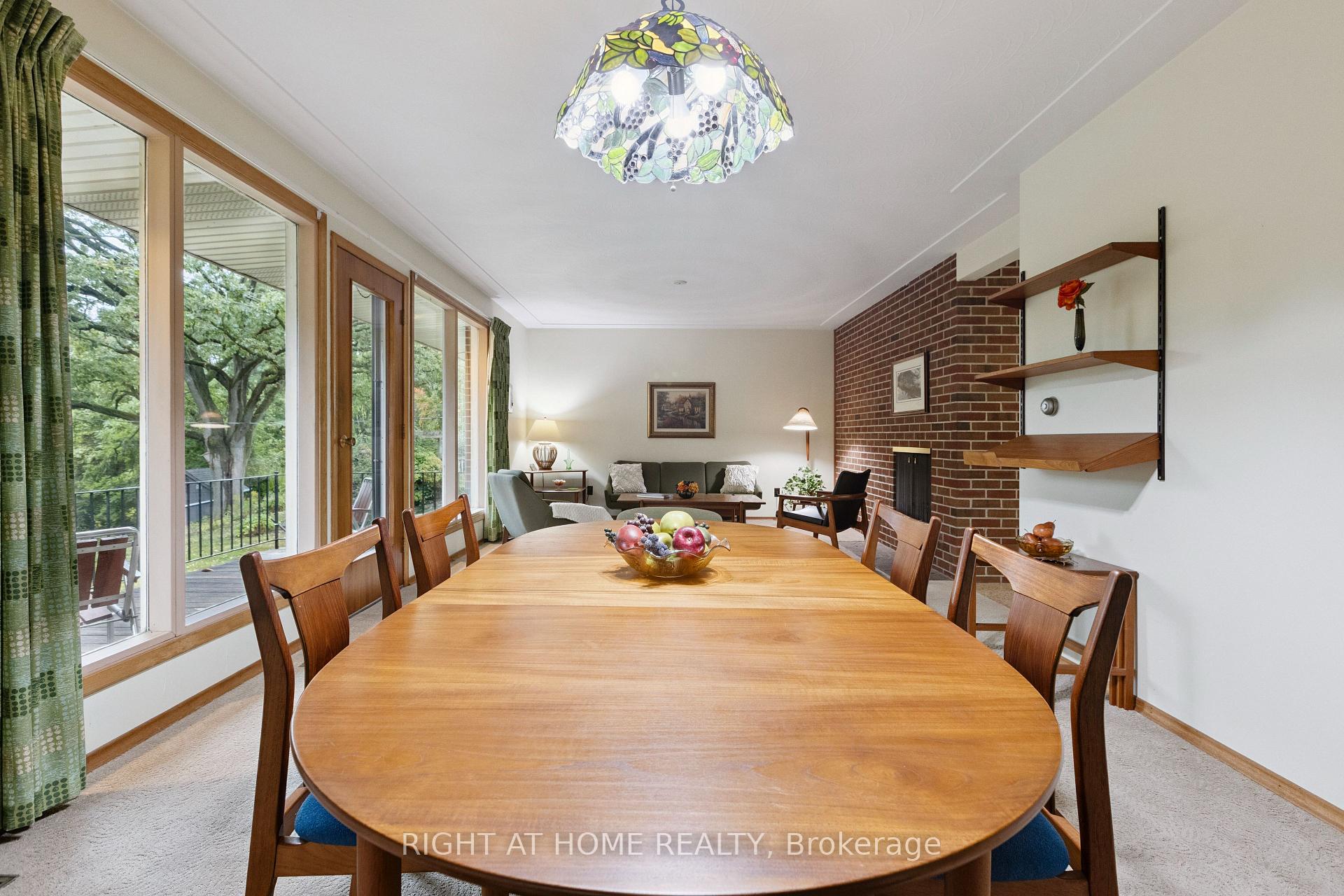 Photo 8 of 11 Riverview Terrace, Brant, Paris — HOMEH