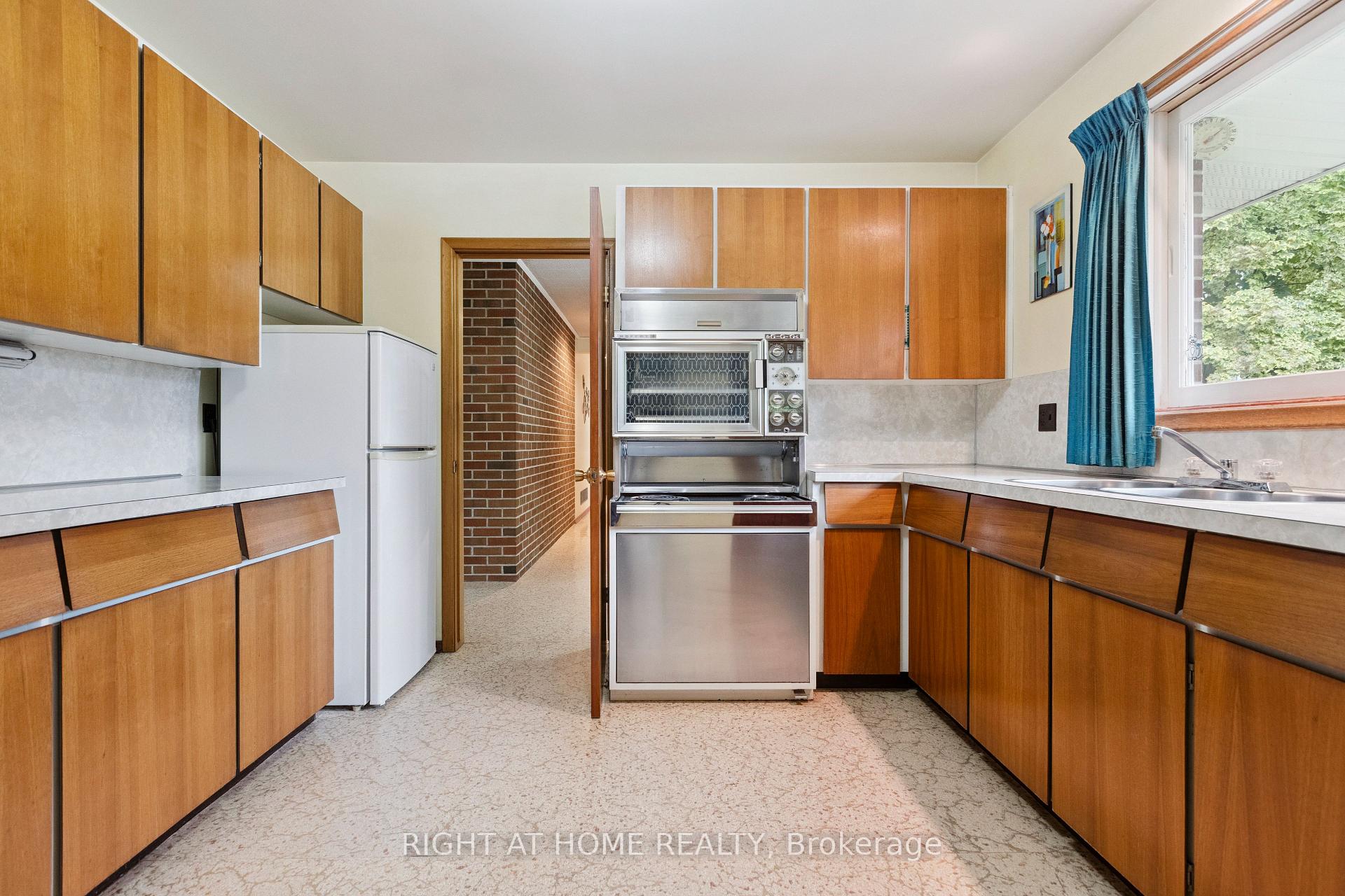 Photo 28 of 11 Riverview Terrace, Brant, Paris — HOMEH