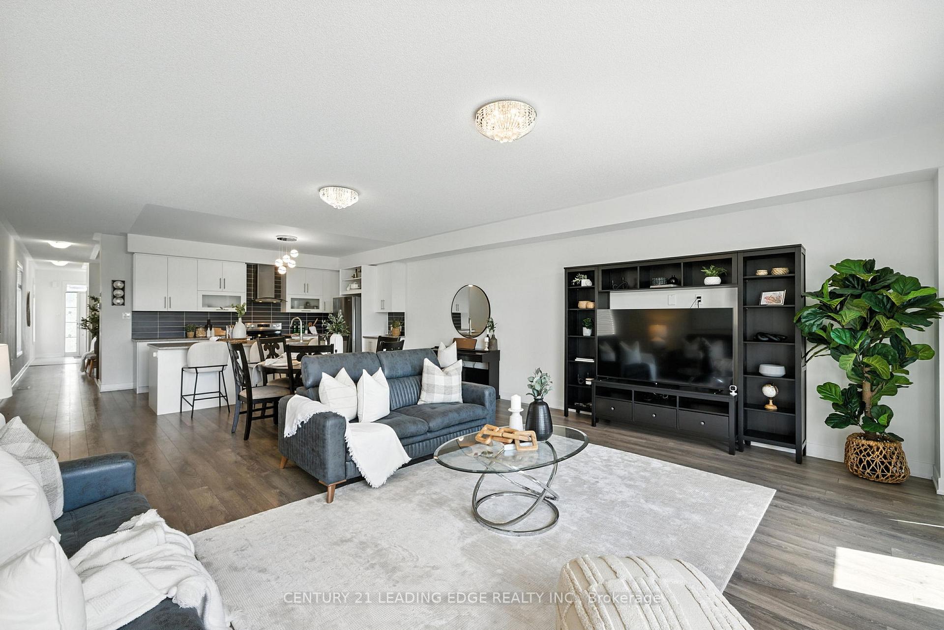 Photo 17 of 52 Donald Fleming Way, Whitby, Pringle Creek — HOMEH
