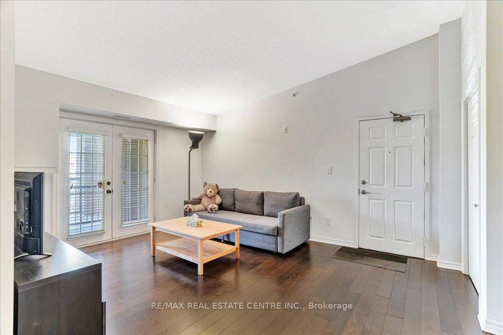 Photo 2 of Unit 406, 1471 Maple Avenue, Milton, Dempsey — HOMEH