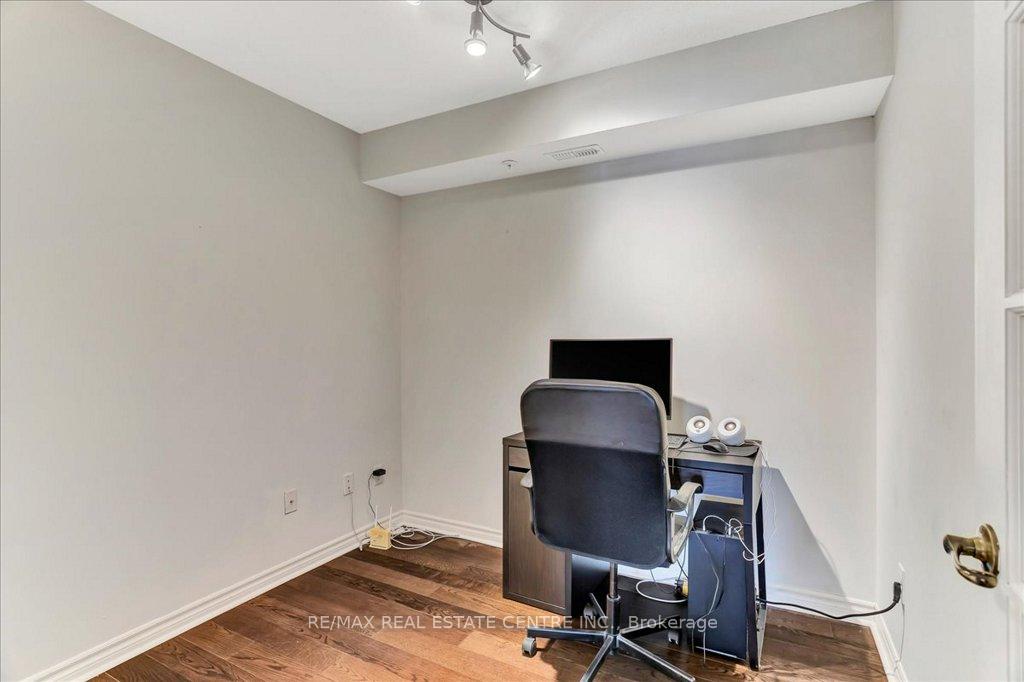 Photo 10 of Unit 406, 1471 Maple Avenue, Milton, Dempsey — HOMEH