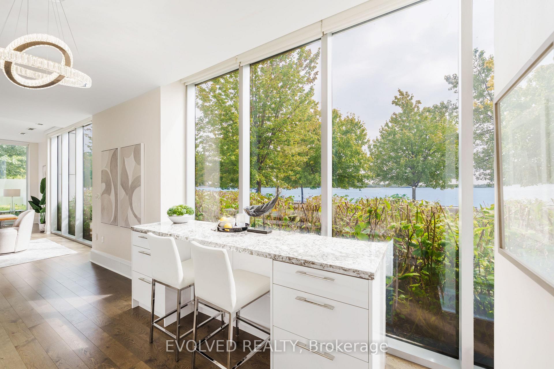 Photo 4 of Unit 110, 29 Queens Quay E, Toronto, Waterfront Communities — HOMEH
