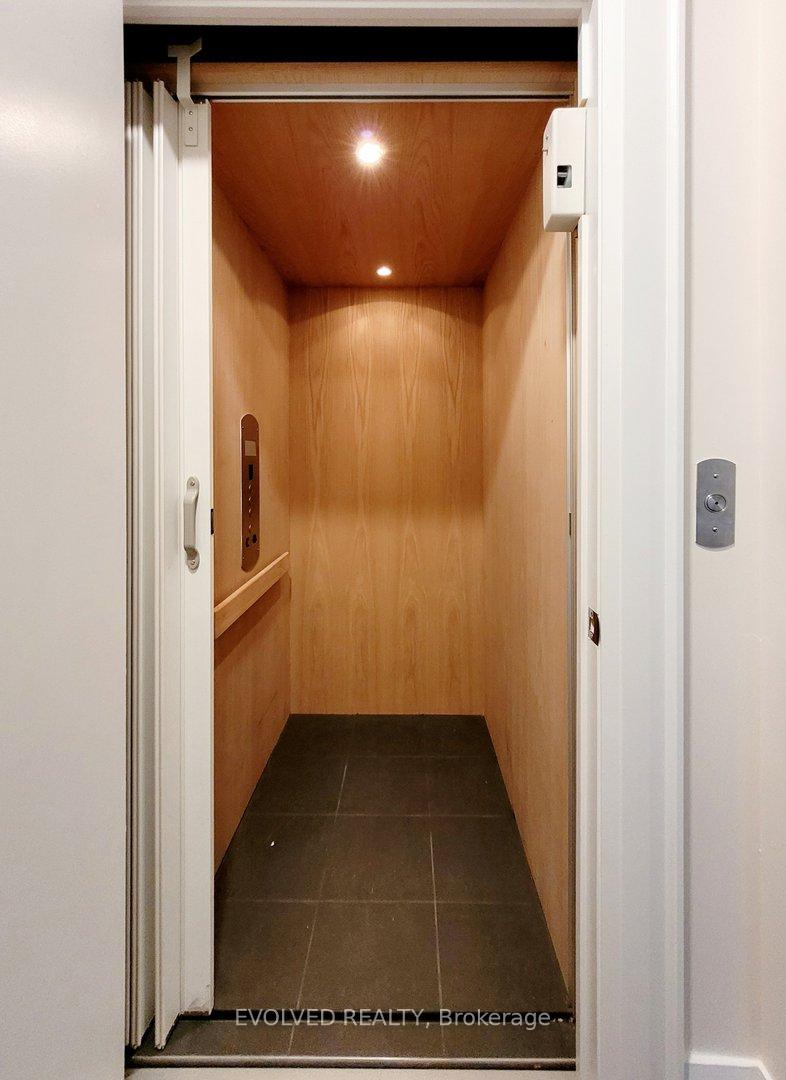 Photo 21 of Unit 110, 29 Queens Quay E, Toronto, Waterfront Communities — HOMEH