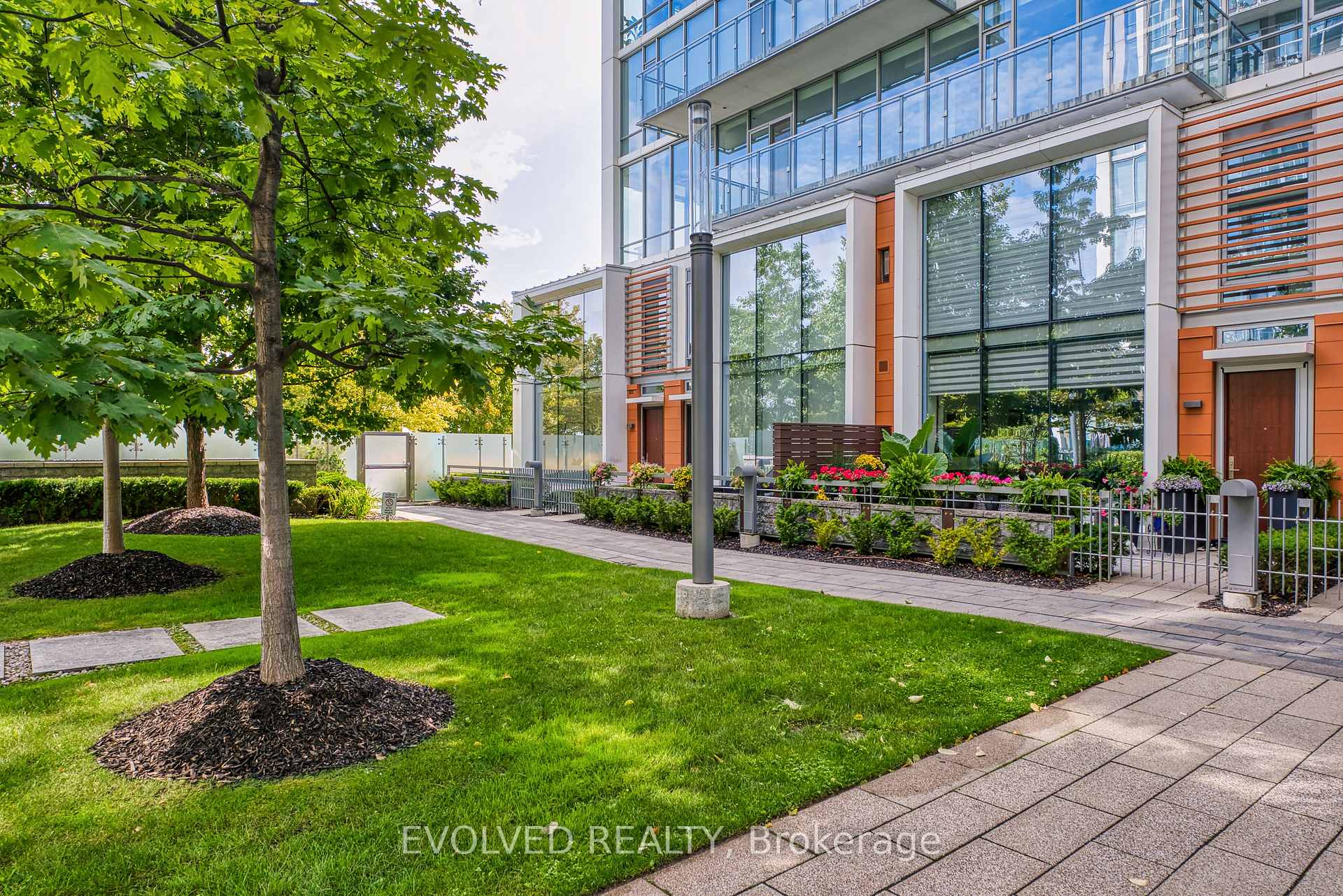 Photo 37 of Unit 110, 29 Queens Quay E, Toronto, Waterfront Communities — HOMEH