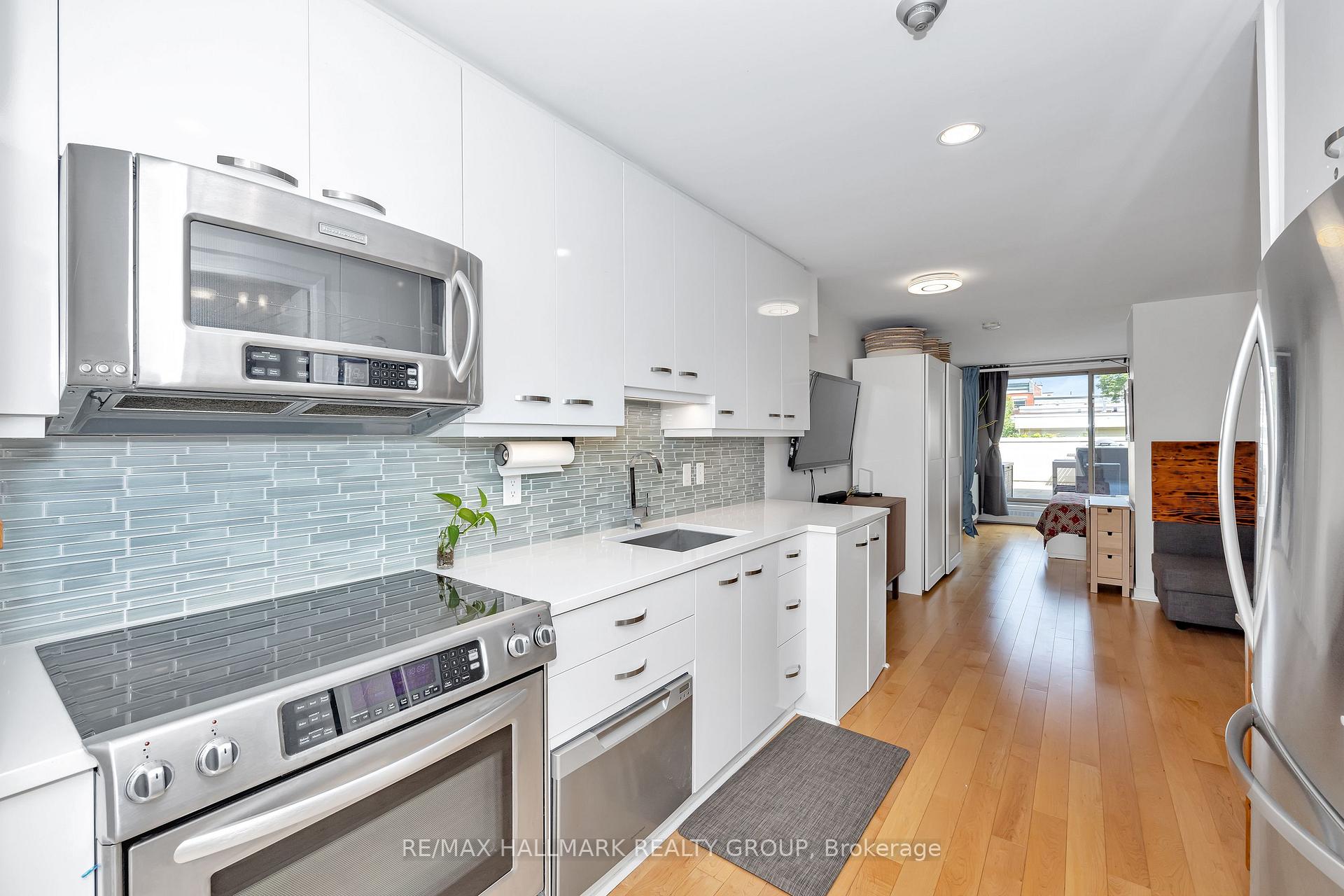 Front of Unit 12, 202 St Patrick Street