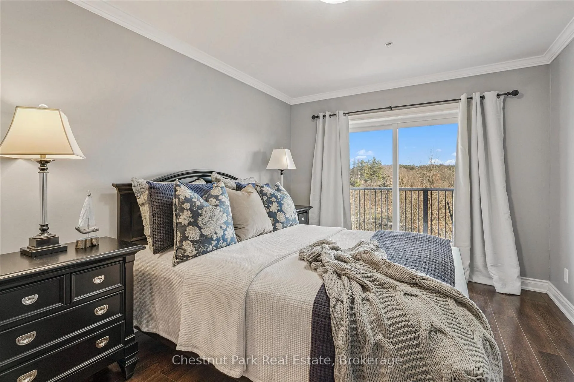 Photo 26 of Unit 209, 10B Kimberley Avenue, Bracebridge, Macaulay — HOMEH