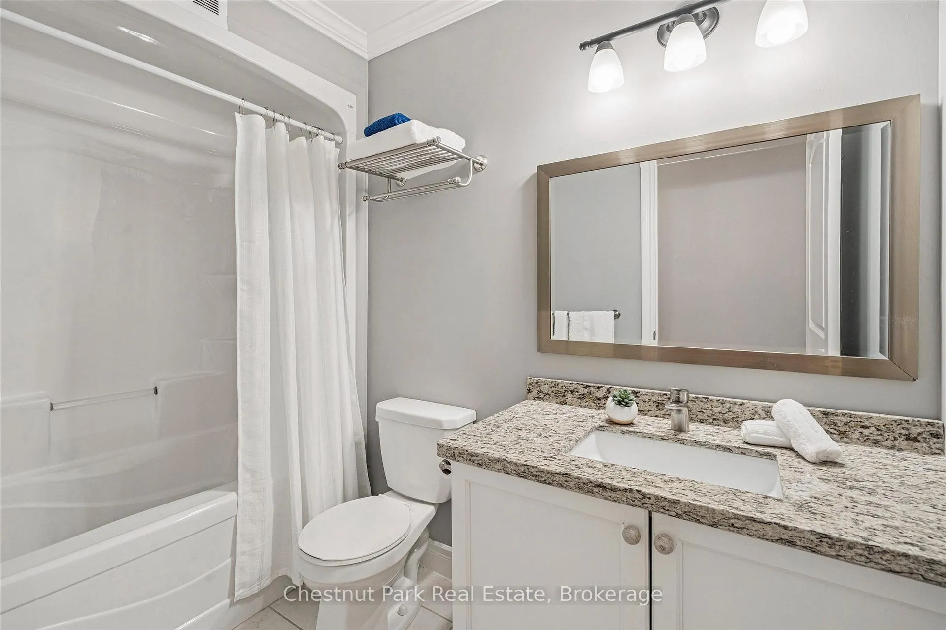 Photo 28 of Unit 209, 10B Kimberley Avenue, Bracebridge, Macaulay — HOMEH