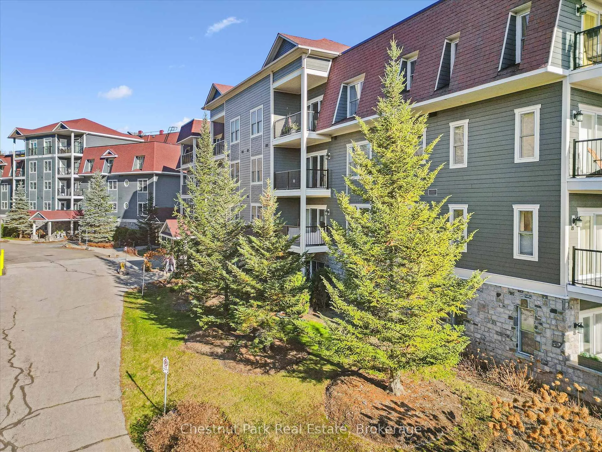 Photo 38 of Unit 209, 10B Kimberley Avenue, Bracebridge, Macaulay — HOMEH