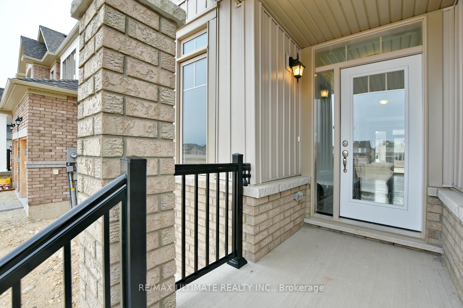 Photo 12 of 16 Mclean Avenue, Collingwood — HOMEH