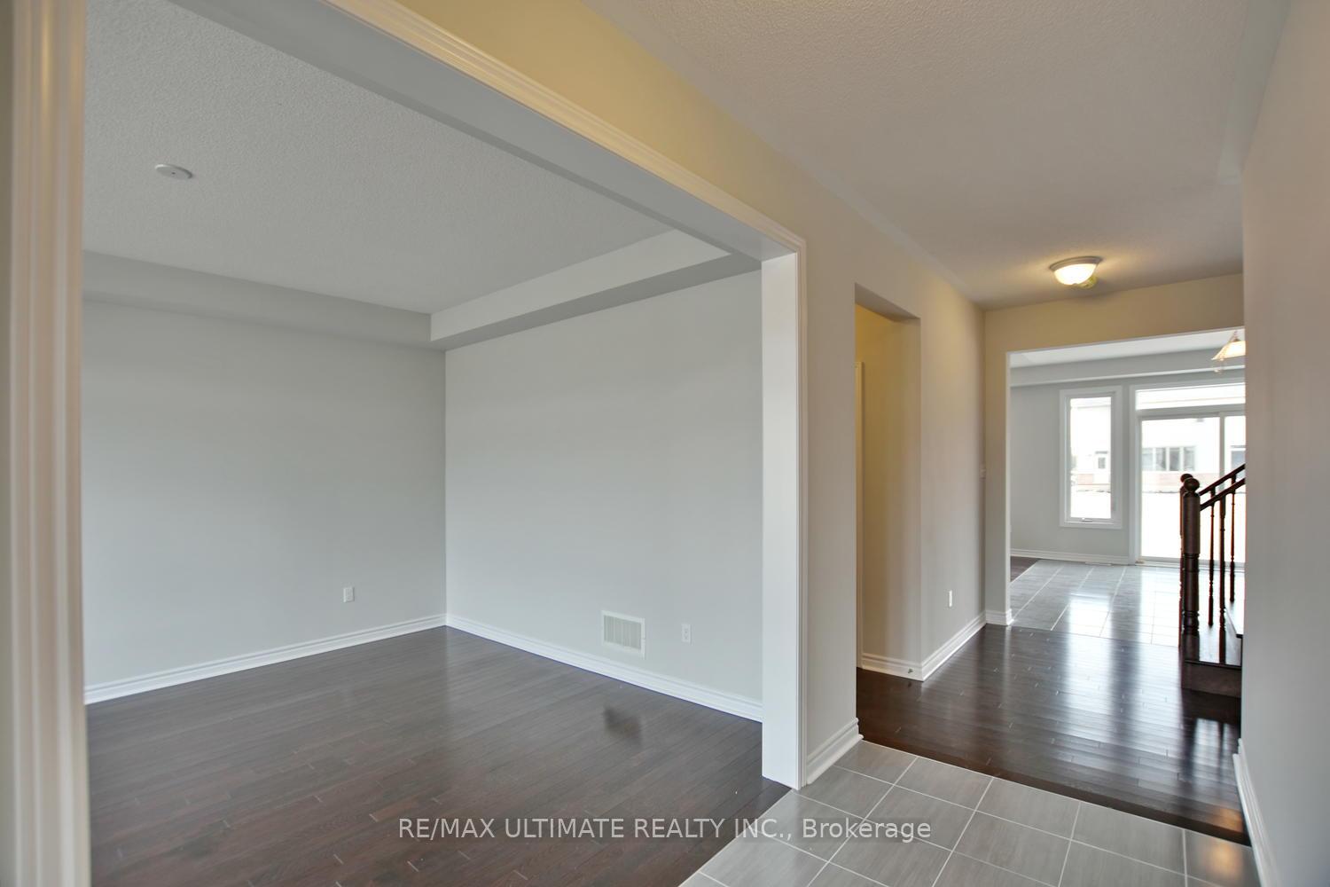 Photo 3 of 16 Mclean Avenue, Collingwood — HOMEH