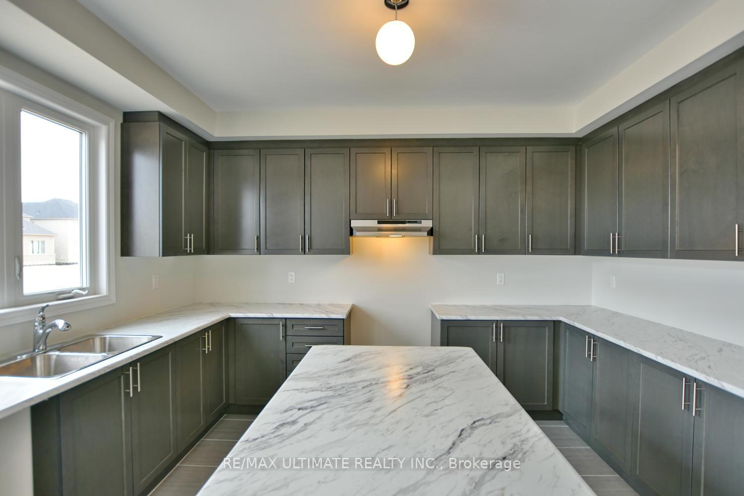 Photo 13 of 16 Mclean Avenue, Collingwood — HOMEH