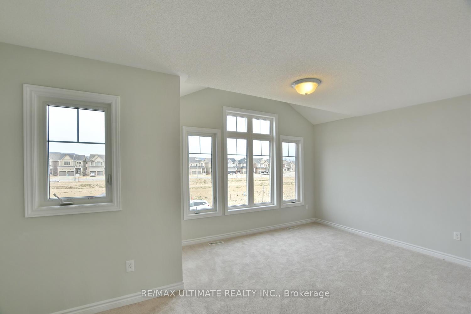 Photo 29 of 16 Mclean Avenue, Collingwood — HOMEH