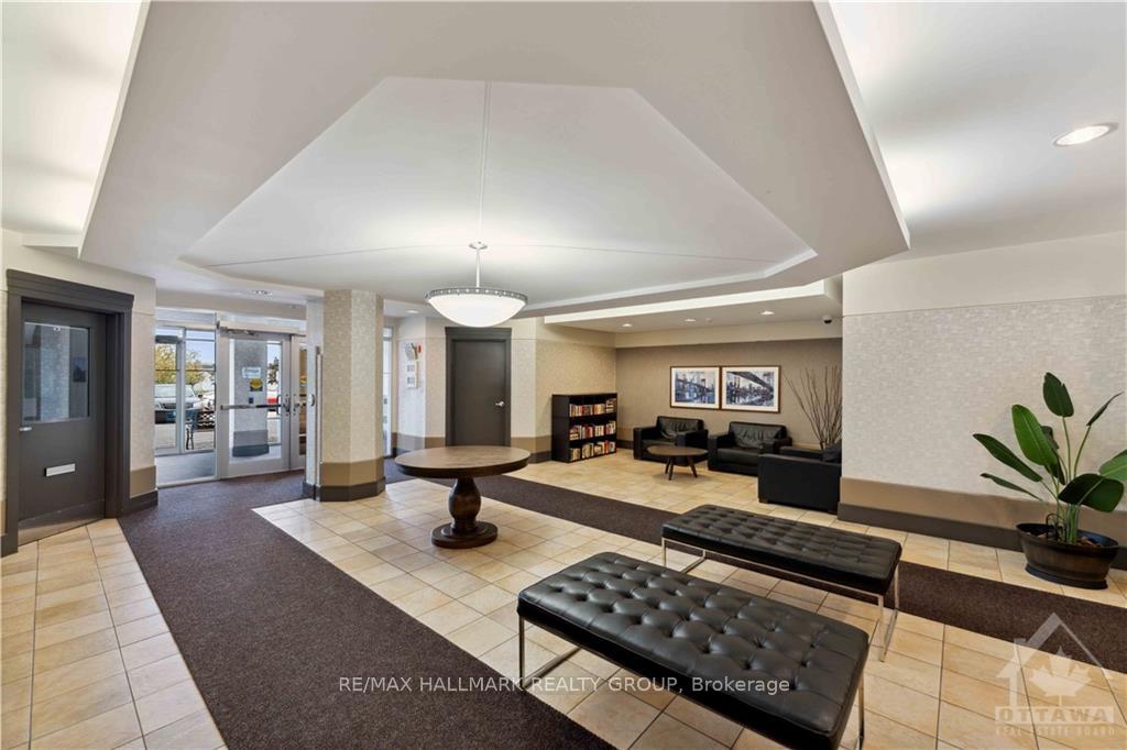 Photo 3 of Unit 4D, 310 Central Park Drive, Ottawa, Central Park — HOMEH