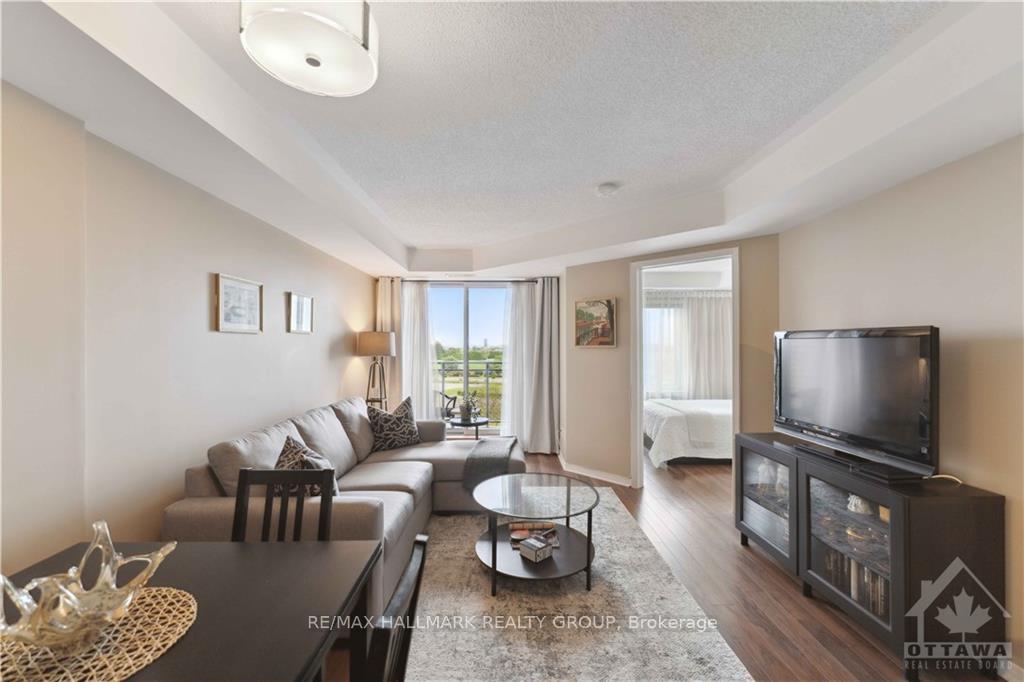 Photo 8 of Unit 4D, 310 Central Park Drive, Ottawa, Central Park — HOMEH