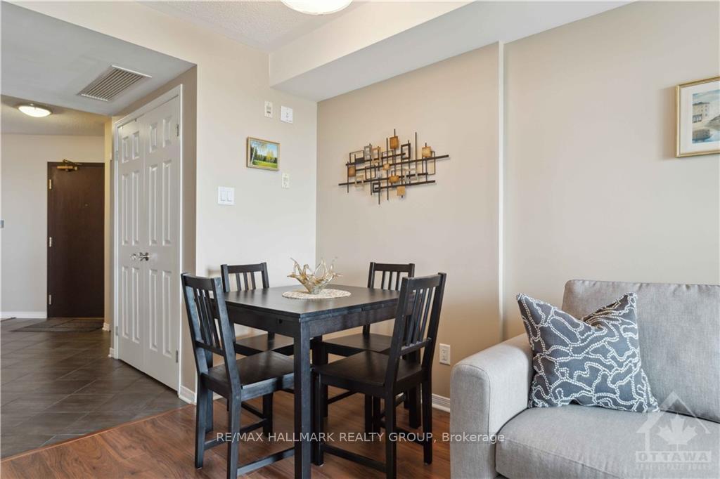 Photo 12 of Unit 4D, 310 Central Park Drive, Ottawa, Central Park — HOMEH