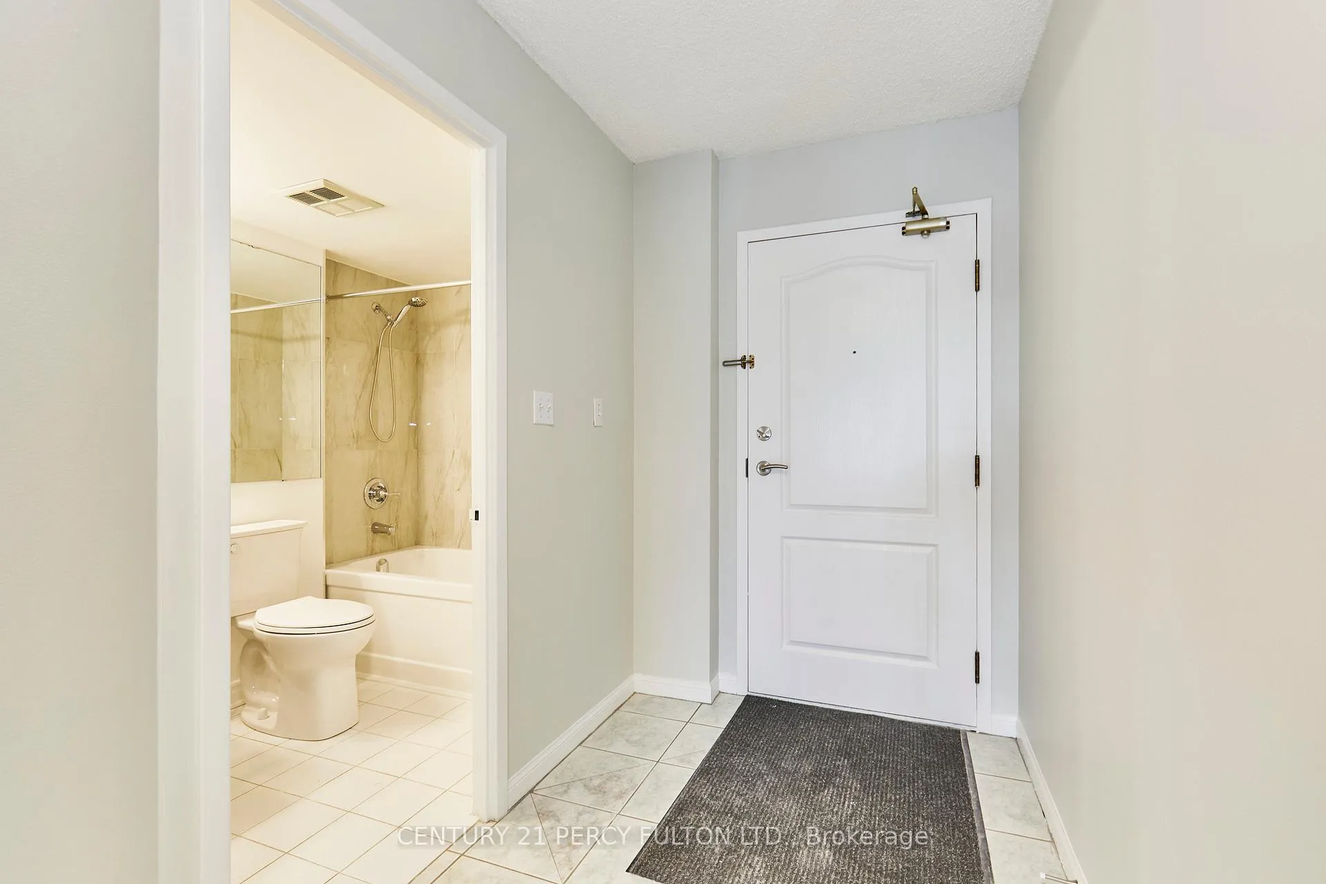 Photo 5 of Unit 506, 712 Rossland Road E, Whitby, Pringle Creek — HOMEH