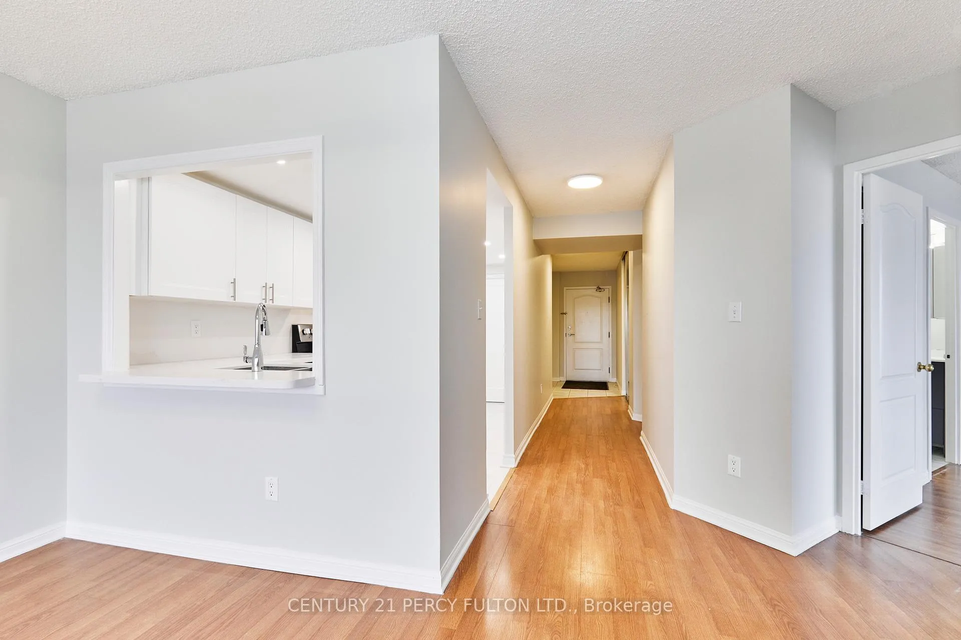 Photo 14 of Unit 506, 712 Rossland Road E, Whitby, Pringle Creek — HOMEH