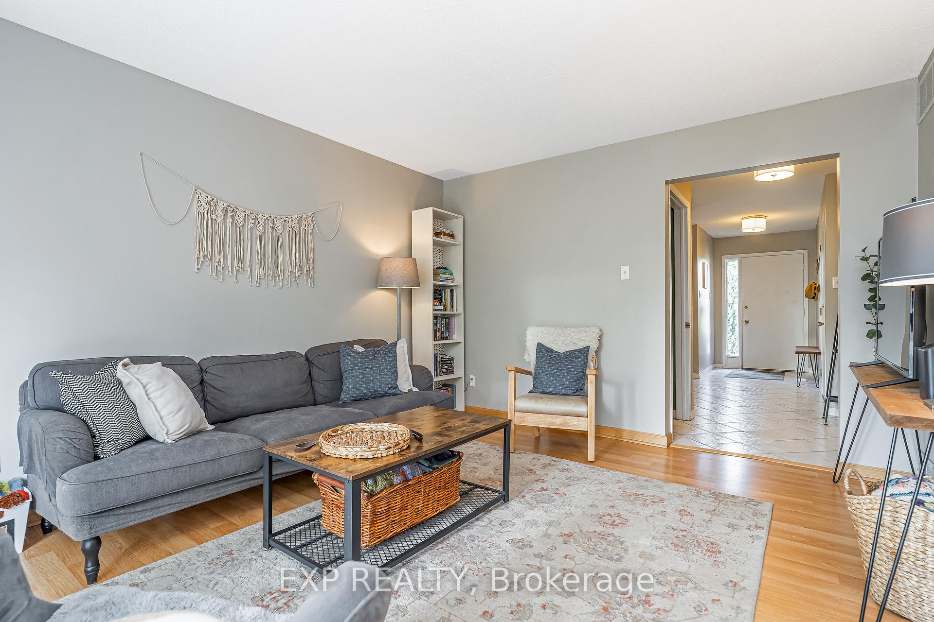 Photo 42 of 36 Bethune Way, Ottawa, Kanata - Beaverbrook — HOMEH