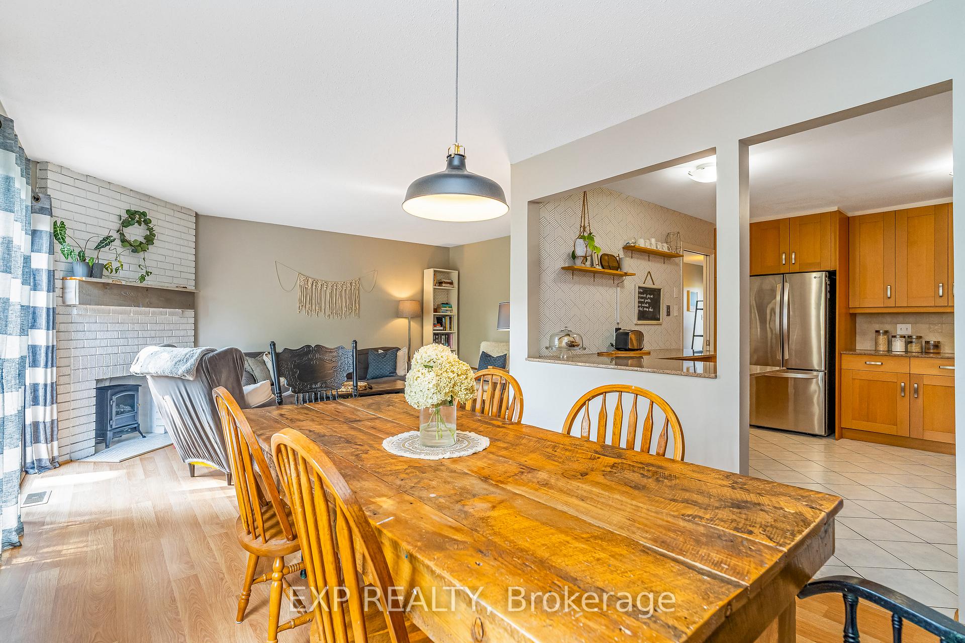Photo 13 of 36 Bethune Way, Ottawa, Kanata - Beaverbrook — HOMEH