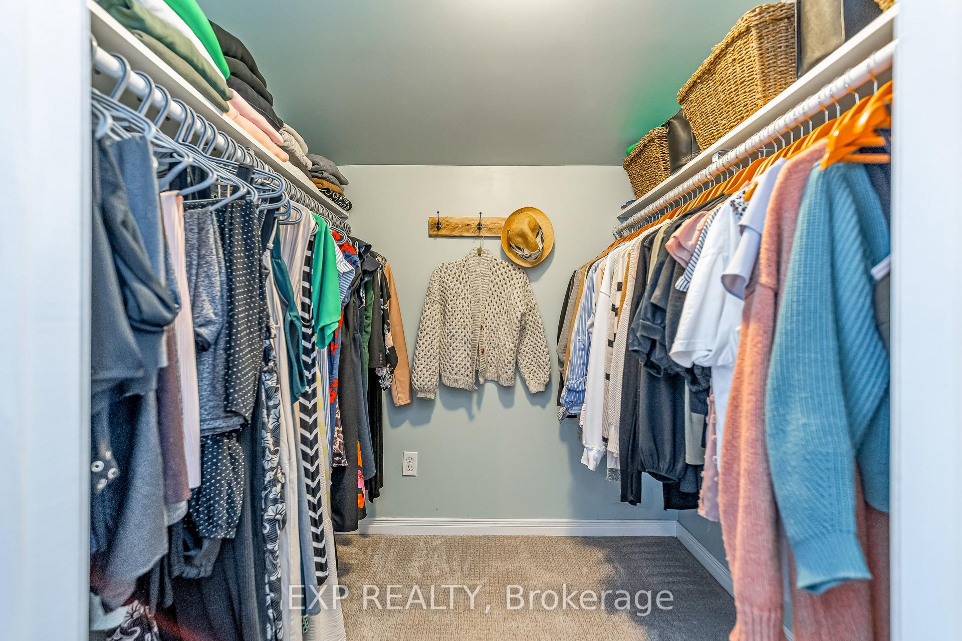 Photo 22 of 36 Bethune Way, Ottawa, Kanata - Beaverbrook — HOMEH