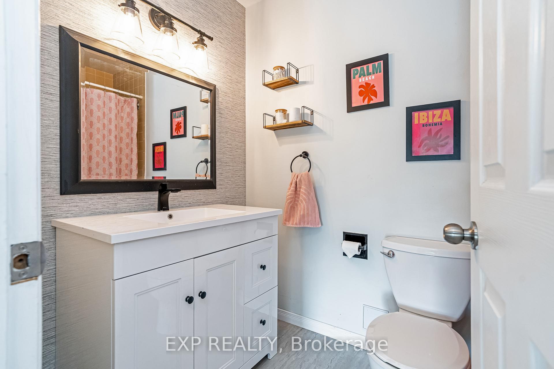 Photo 28 of 36 Bethune Way, Ottawa, Kanata - Beaverbrook — HOMEH