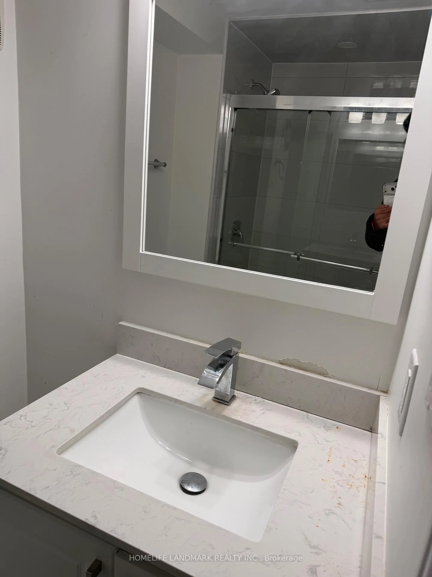 Photo 8 of Unit Basement, 51 Sutter Avenue, Brampton, Heart Lake West — HOMEH