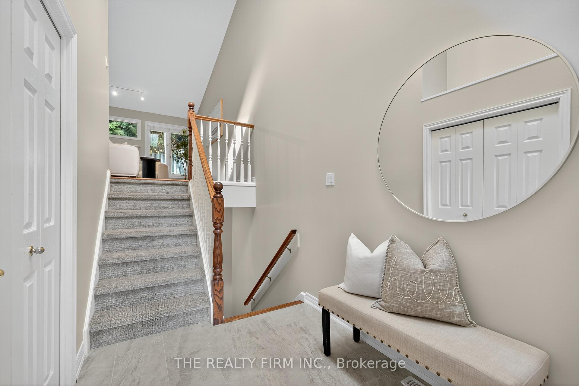 Photo 4 of Unit 4, 519 Riverside Drive, London, North P — HOMEH