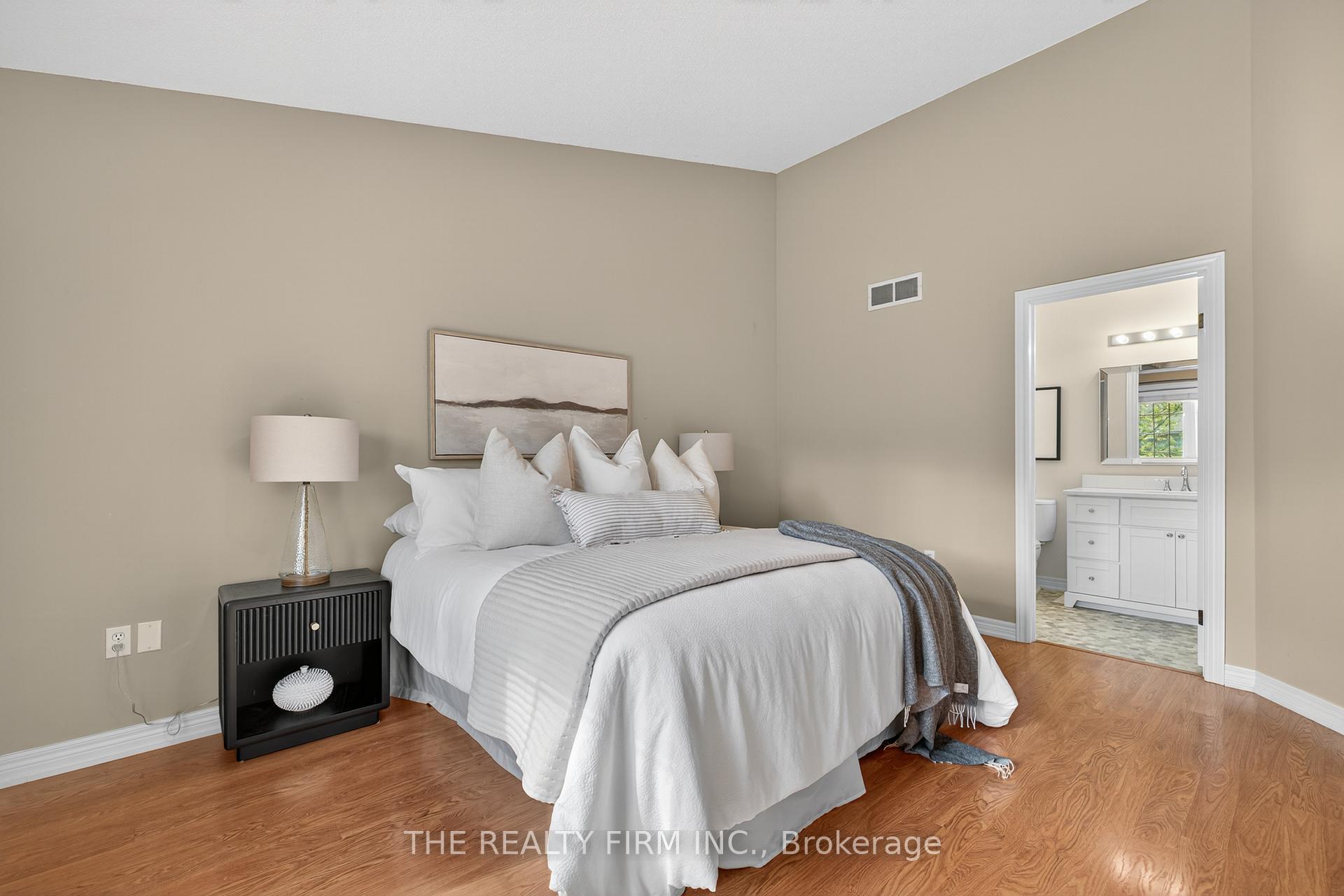 Photo 17 of Unit 4, 519 Riverside Drive, London, North P — HOMEH