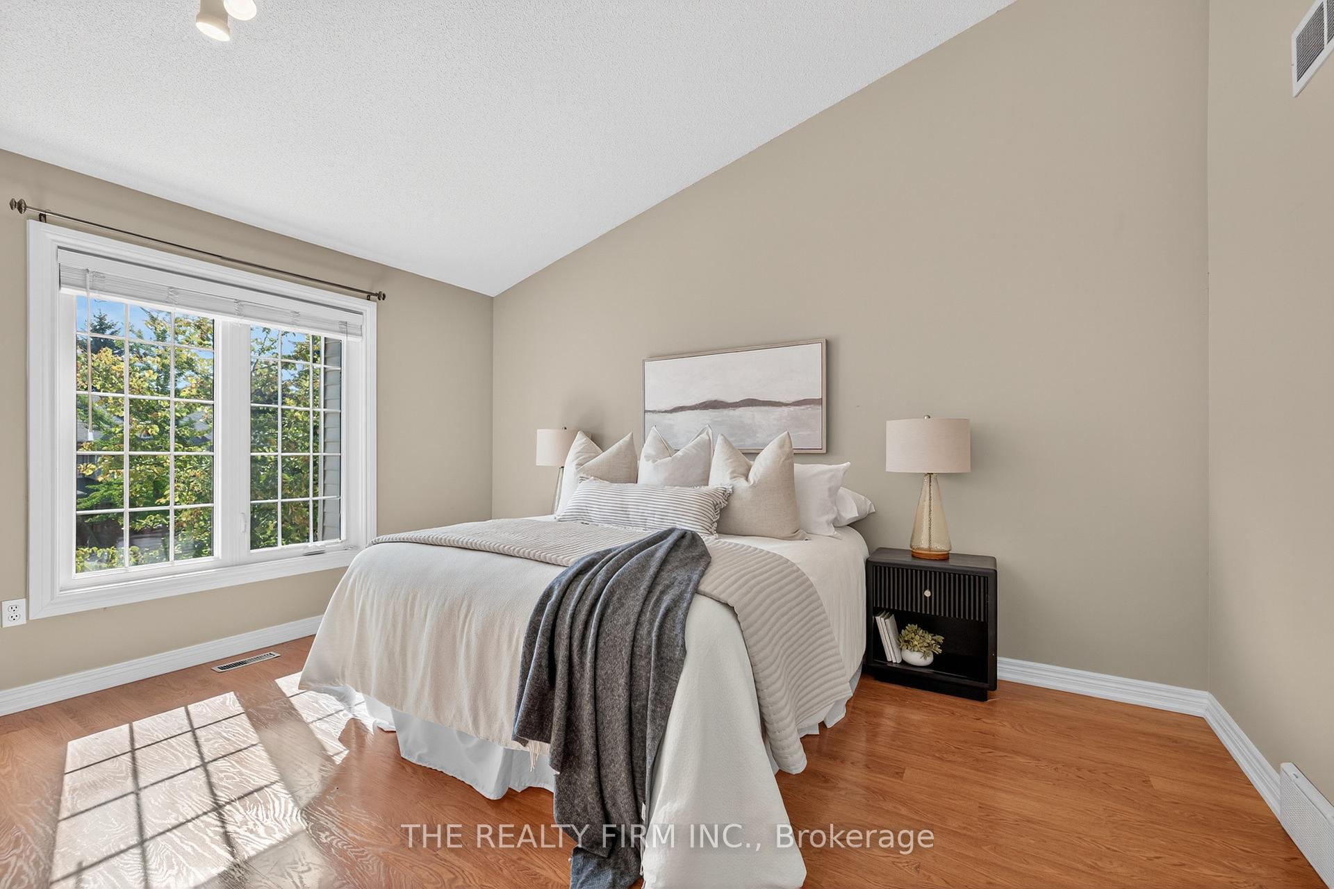 Photo 19 of Unit 4, 519 Riverside Drive, London, North P — HOMEH