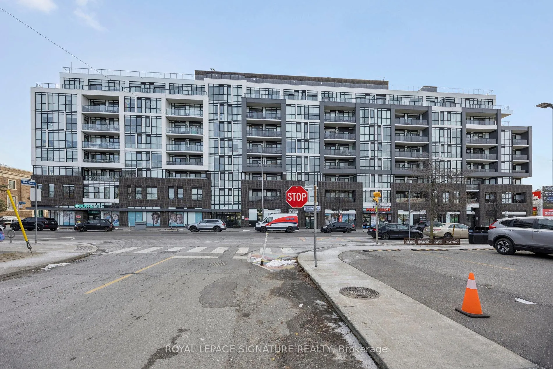 Photo 2 of Unit 424, 2301 Danforth Avenue, Toronto, East End-Danforth — HOMEH