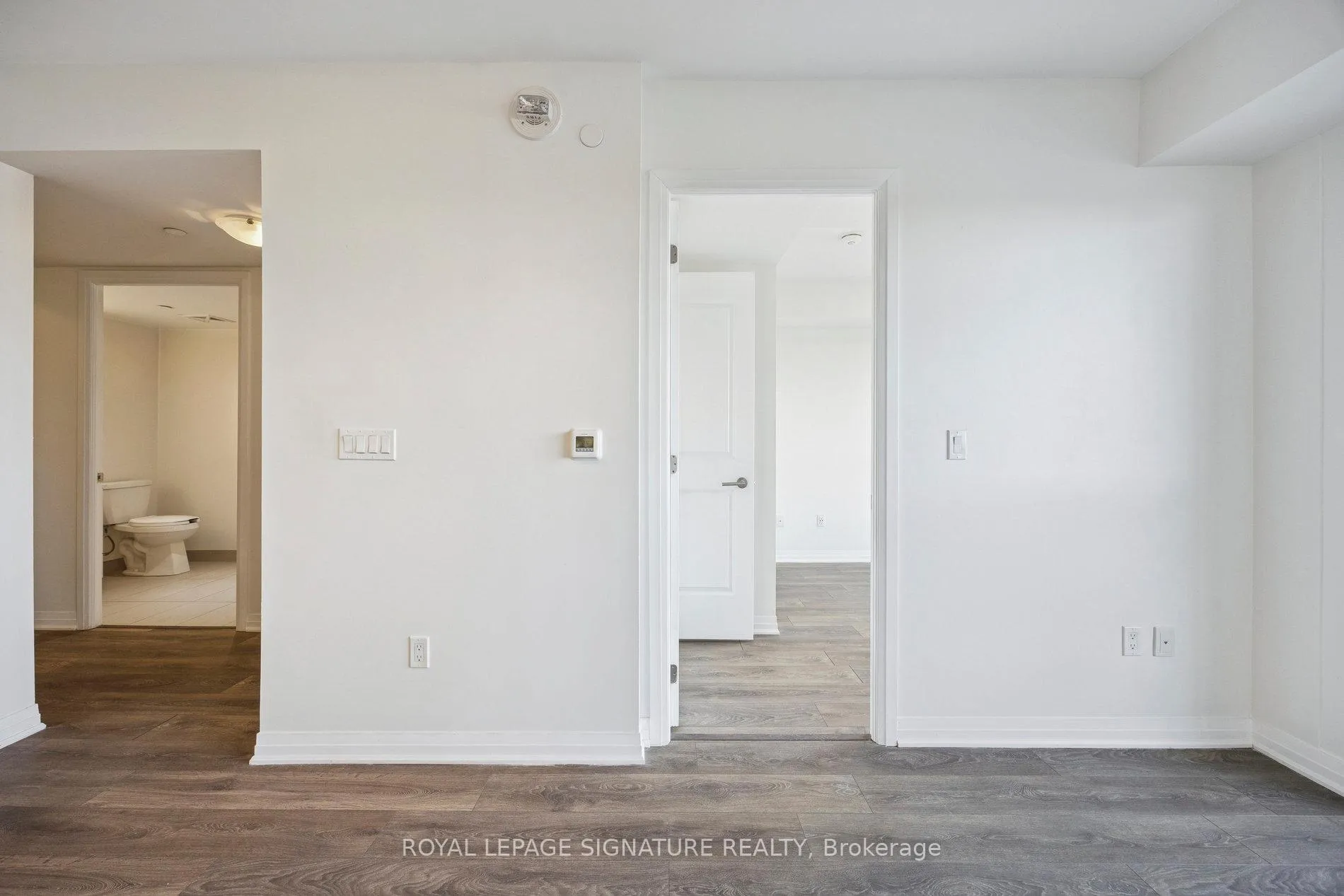 Photo 20 of Unit 424, 2301 Danforth Avenue, Toronto, East End-Danforth — HOMEH