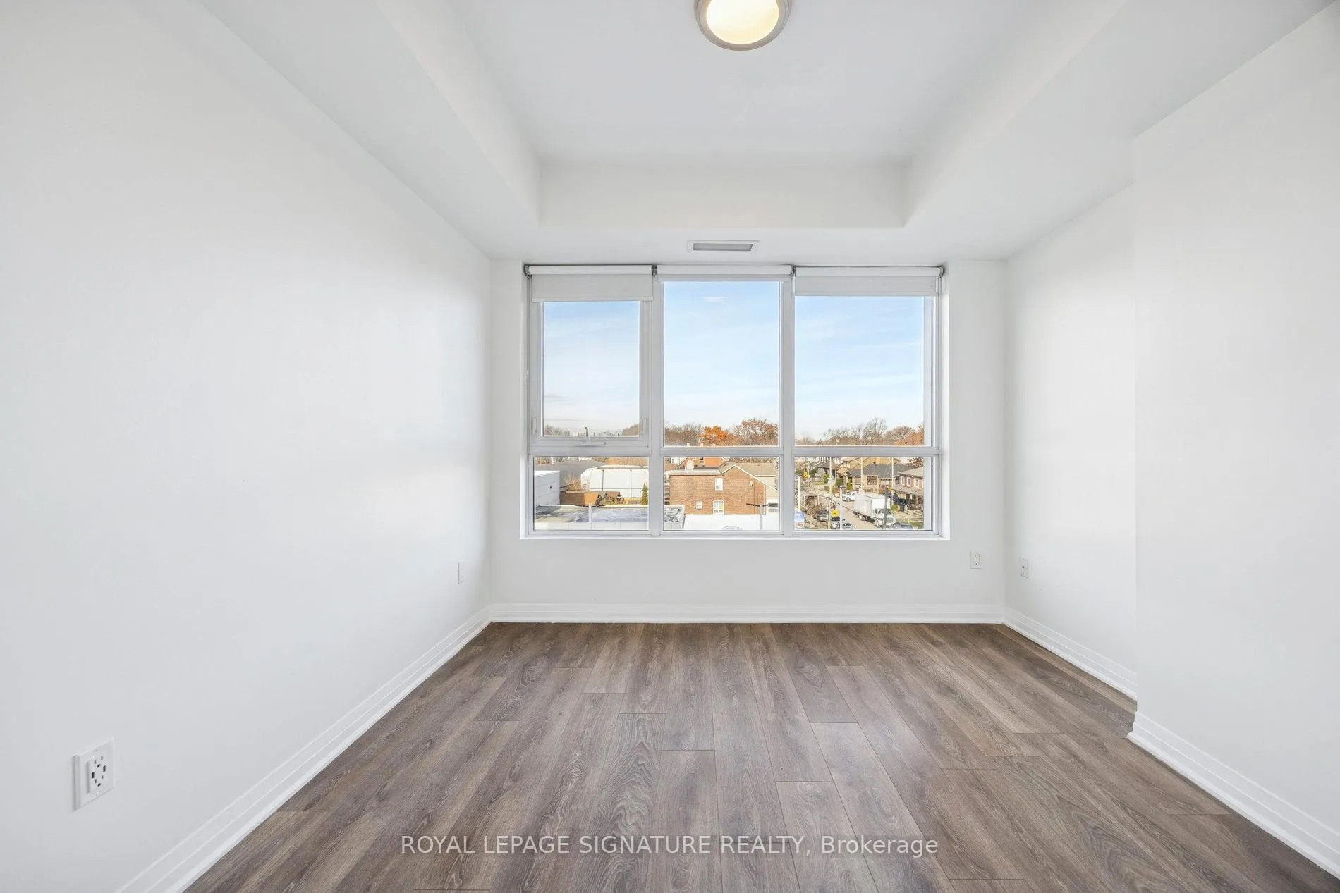 Photo 24 of Unit 424, 2301 Danforth Avenue, Toronto, East End-Danforth — HOMEH