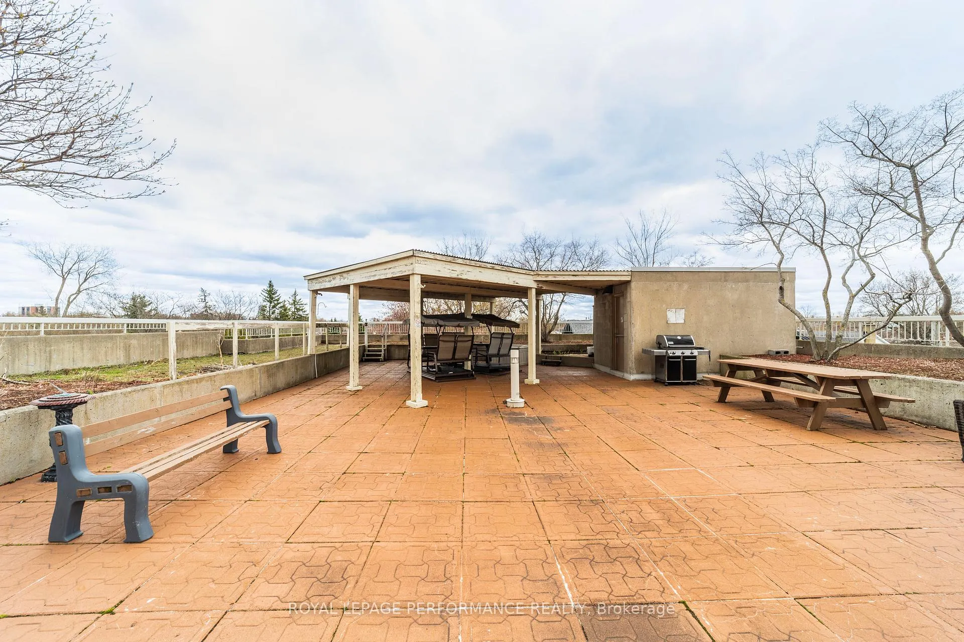 Photo 27 of Unit 903, 200 Lafontaine Avenue, Ottawa, Vanier — HOMEH