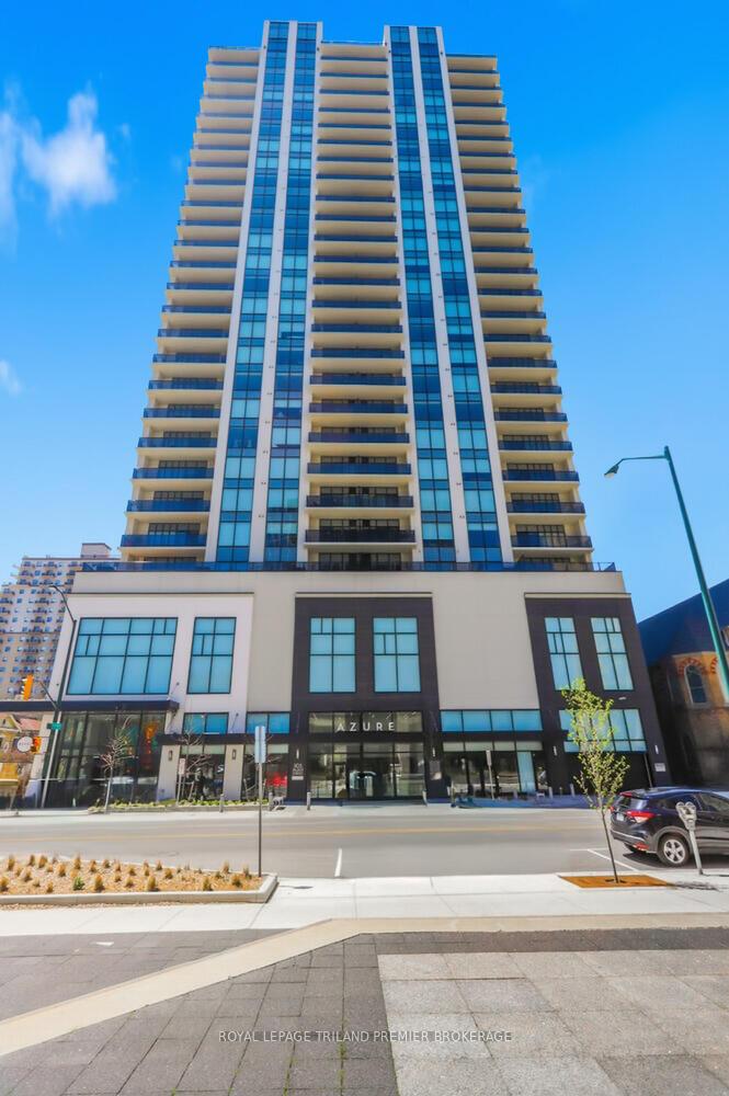 Front of Unit 1101, 505 Talbot Street