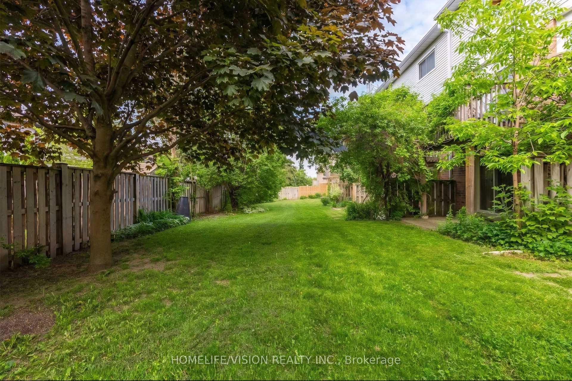 Photo 23 of Unit 46, 700 Harmony Road N, Oshawa, Pinecrest — HOMEH