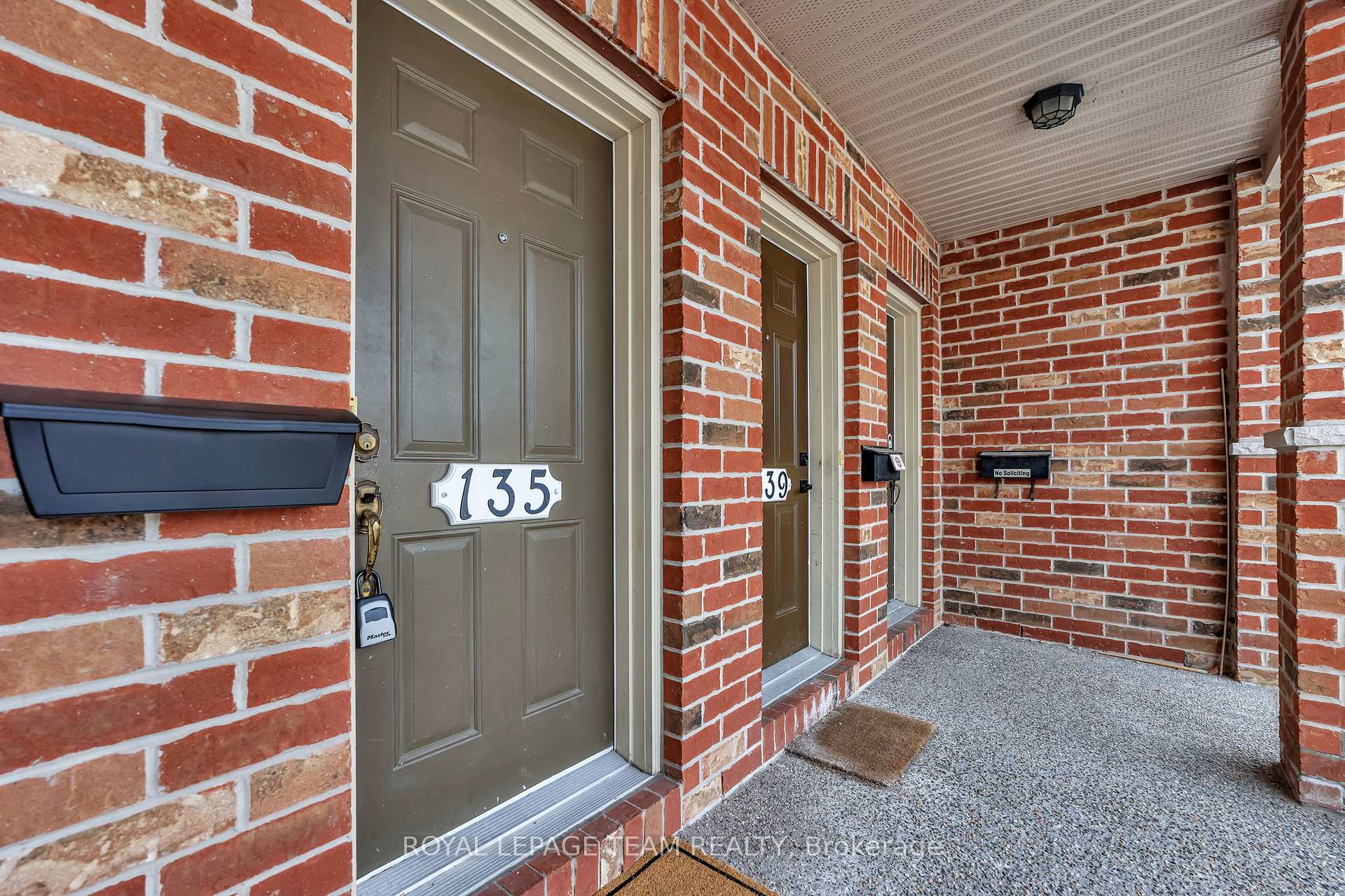 Photo 4 of Unit 135, 1512 Walkley Road, Ottawa, Heron Gate/Industrial Park — HOMEH
