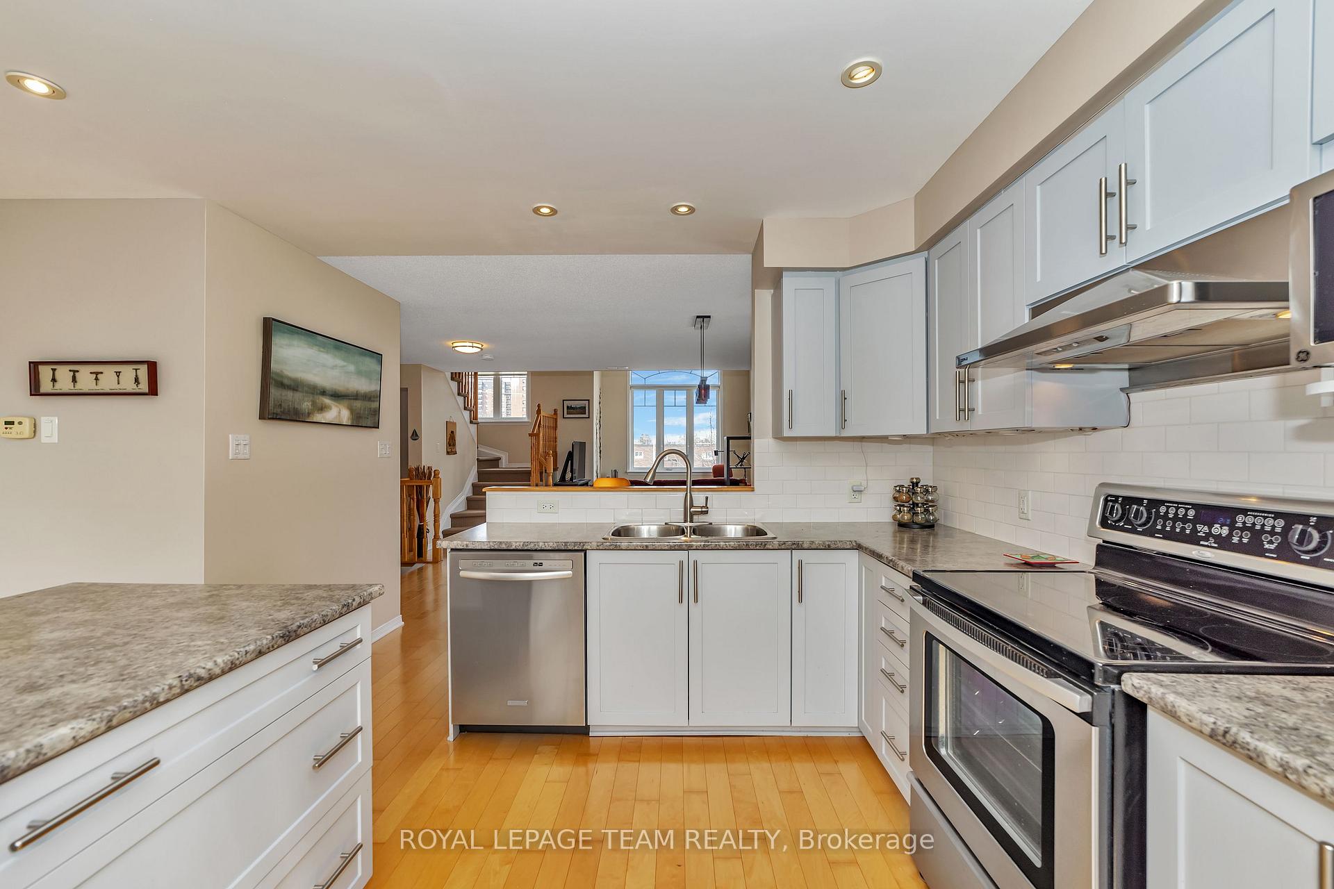 Photo 17 of Unit 135, 1512 Walkley Road, Ottawa, Heron Gate/Industrial Park — HOMEH