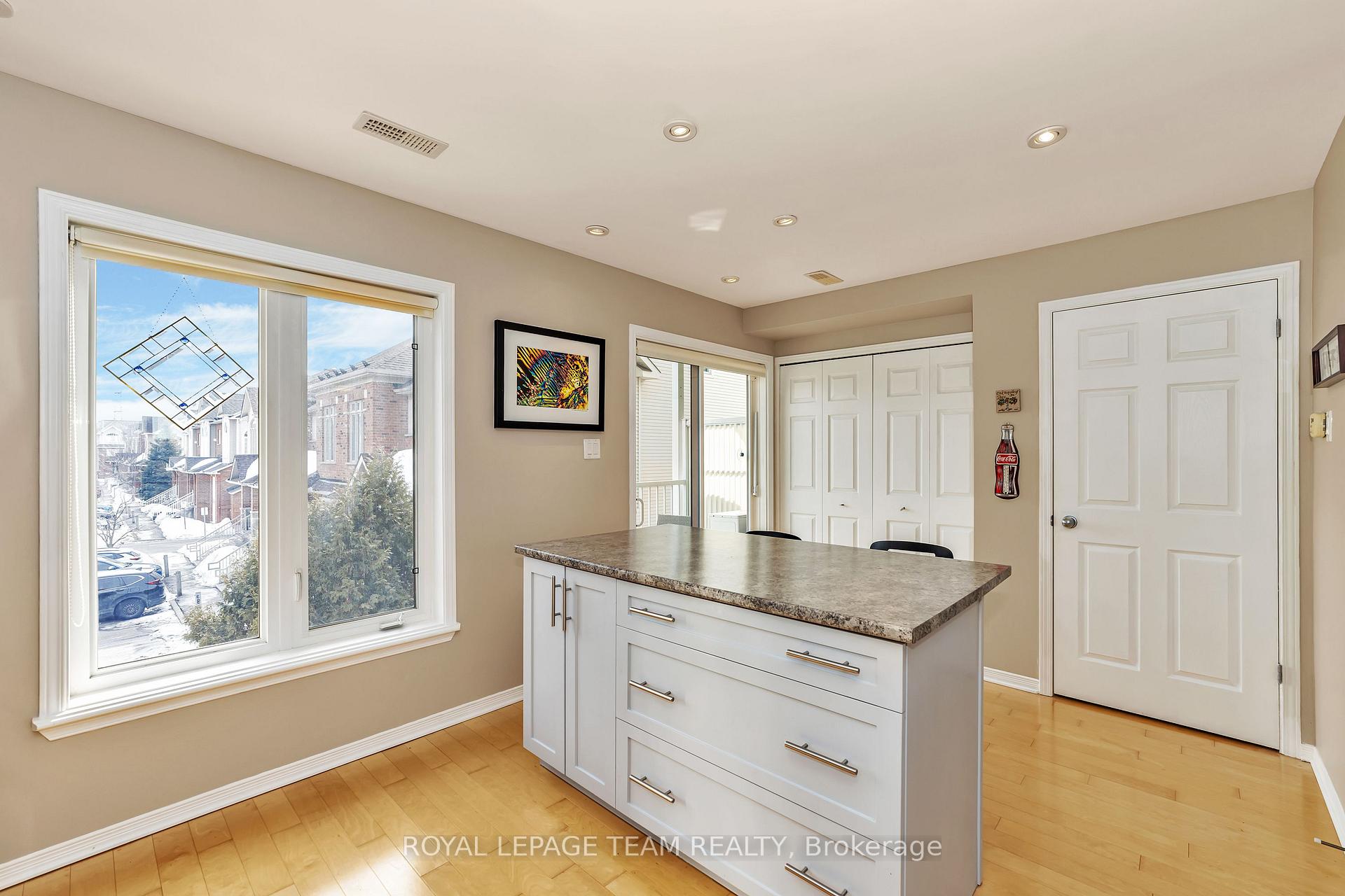 Photo 18 of Unit 135, 1512 Walkley Road, Ottawa, Heron Gate/Industrial Park — HOMEH