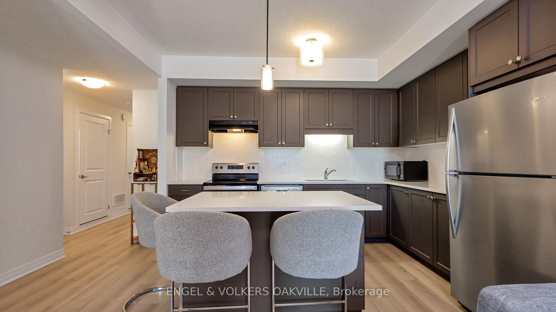 Photo 11 of Unit 26, 142 Foamflower Place, Waterloo — HOMEH