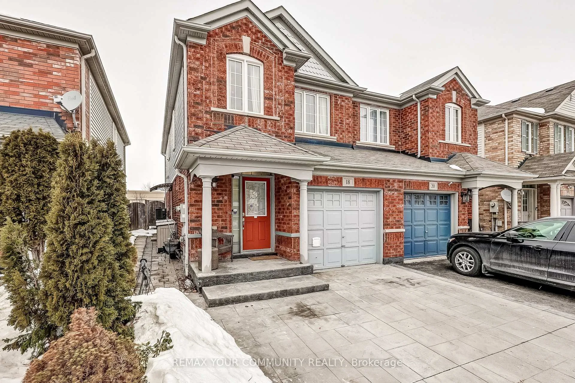 Photo 3 of 18 Tozer Crescent, Ajax, Northwest Ajax — HOMEH