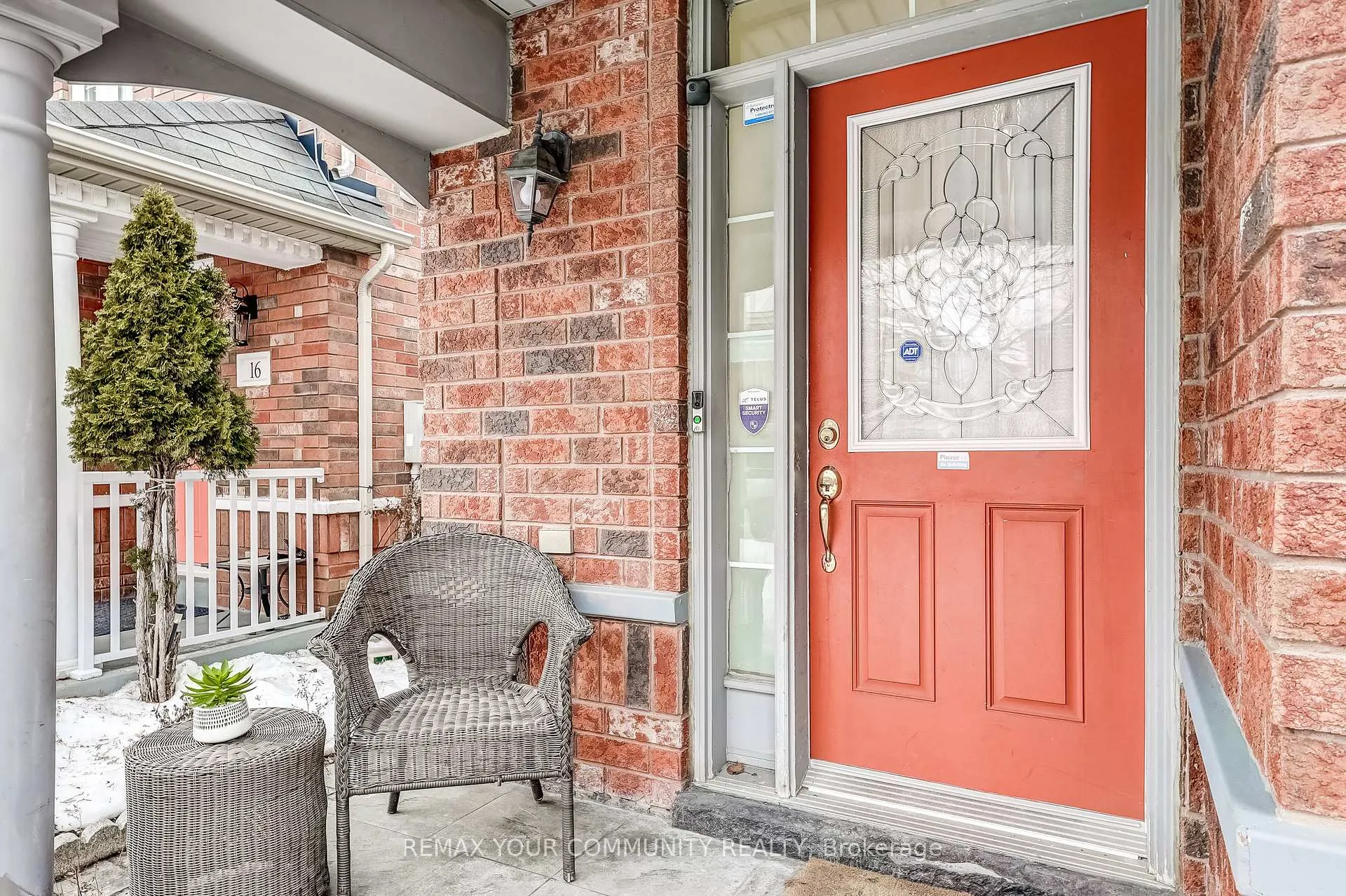 Photo 6 of 18 Tozer Crescent, Ajax, Northwest Ajax — HOMEH