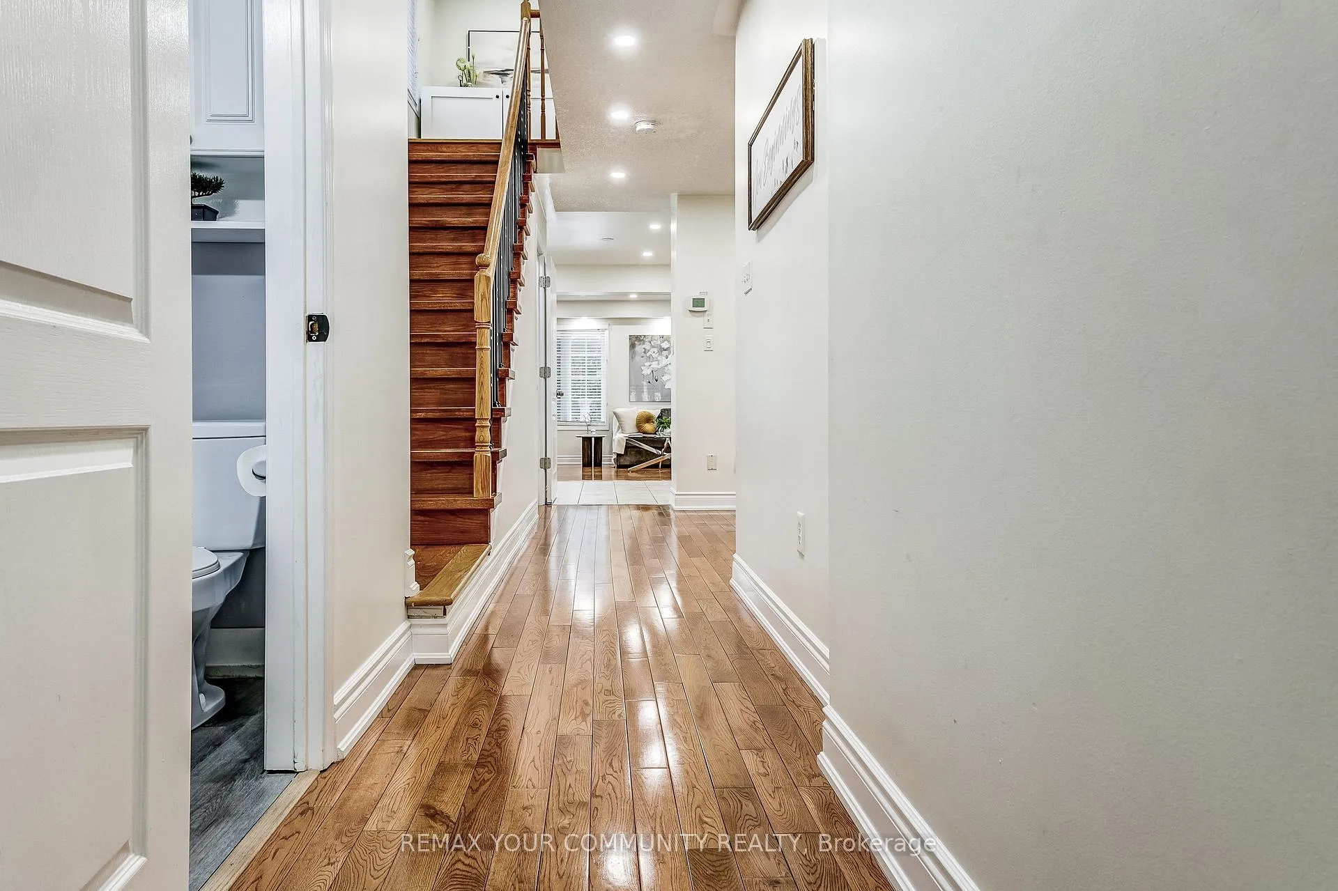 Photo 8 of 18 Tozer Crescent, Ajax, Northwest Ajax — HOMEH